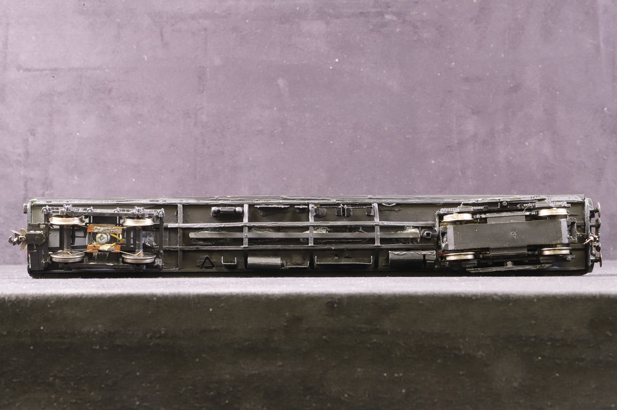 DC Kits OO Kit Built BR(S) EMU BR Green DCC Fitted