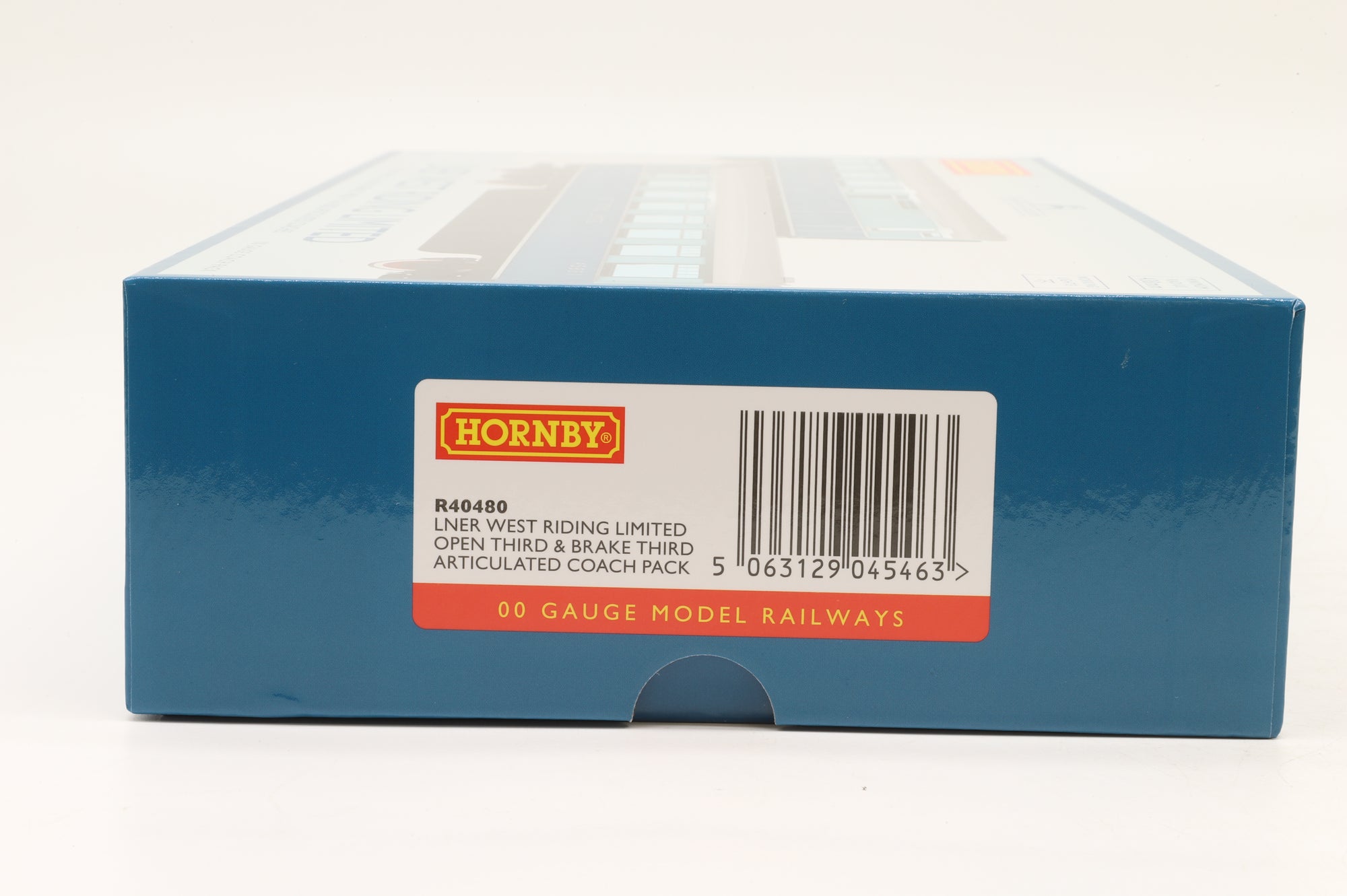 Hornby OO R40480 LNER West Riding Limited Coach Pack