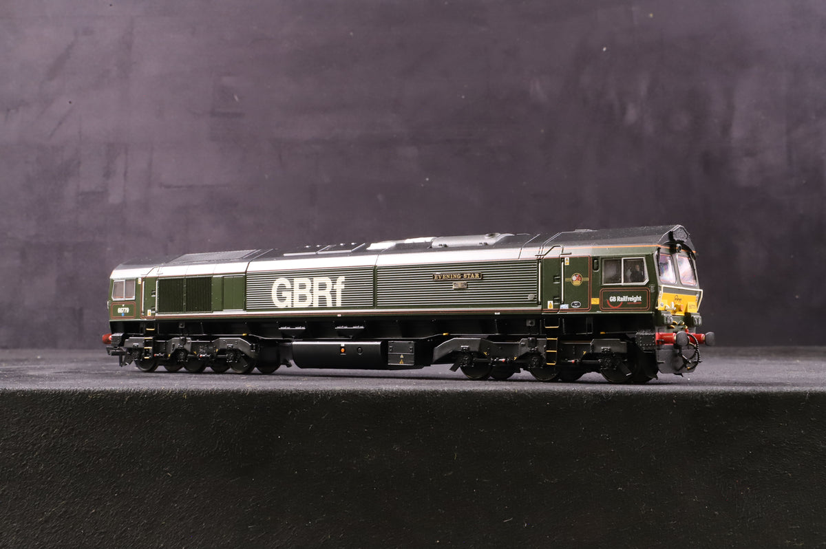 Bachmann OO 32-983 Class 66 66779 &#39;Evening Star&#39; in GBRF Heritage Green