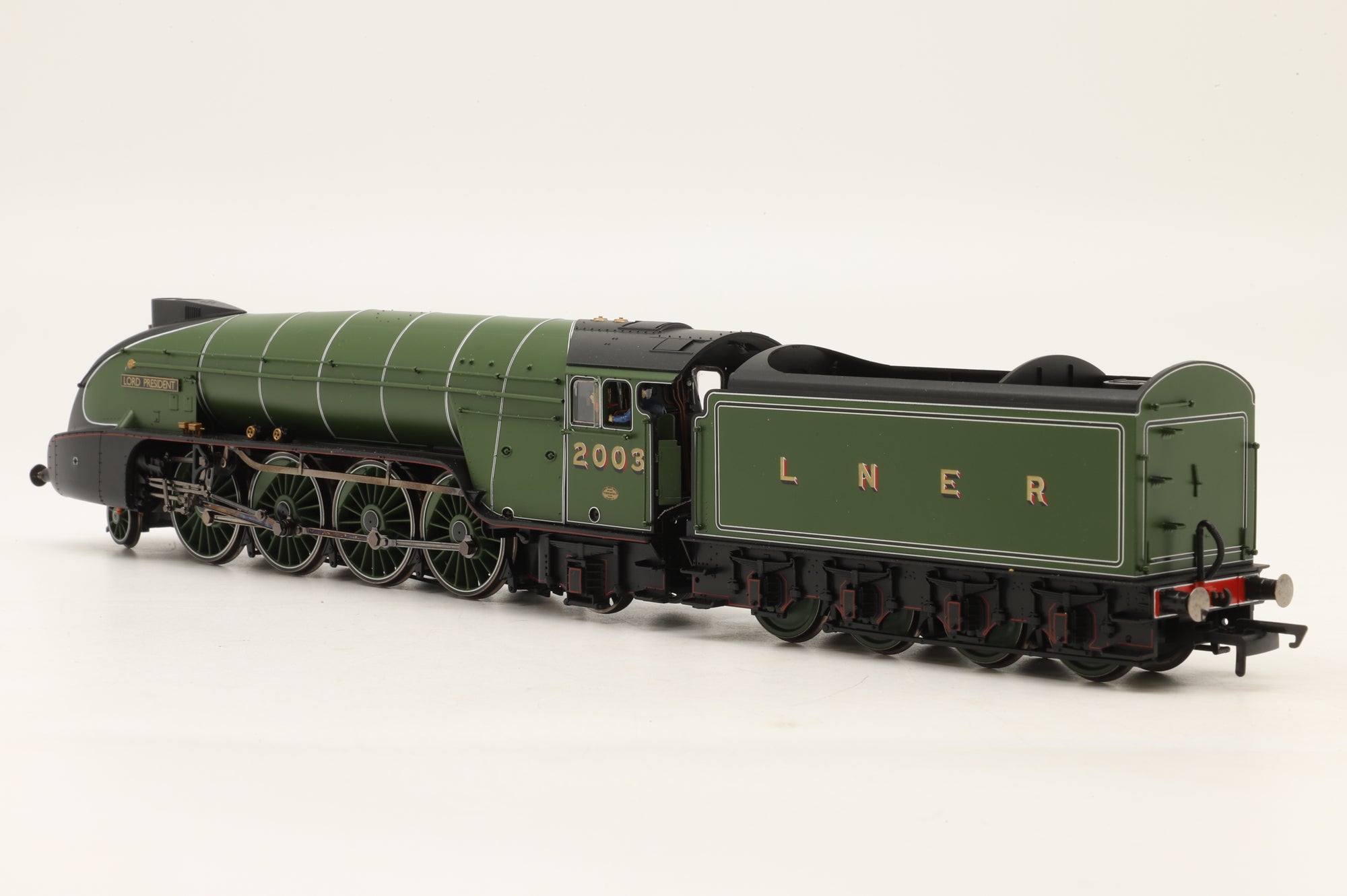 Hornby OO R3985 LNER Class P2 '2003' 'Lord President' LNER Green DCC Sound