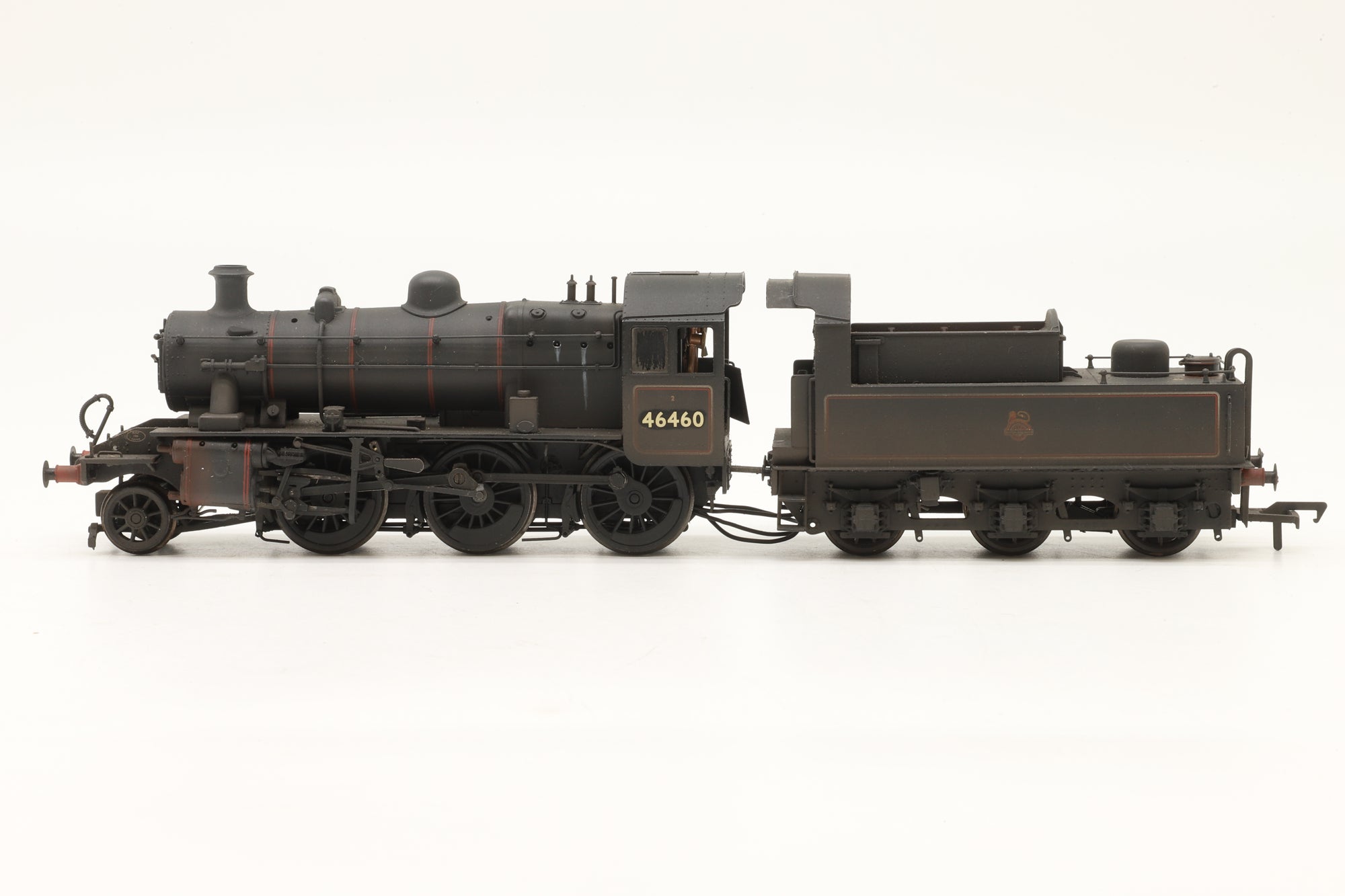 Bachmann OO 32-826A Ivatt Class 2MT 46460 in Lined BR Black w/ Early Crests – Weathered