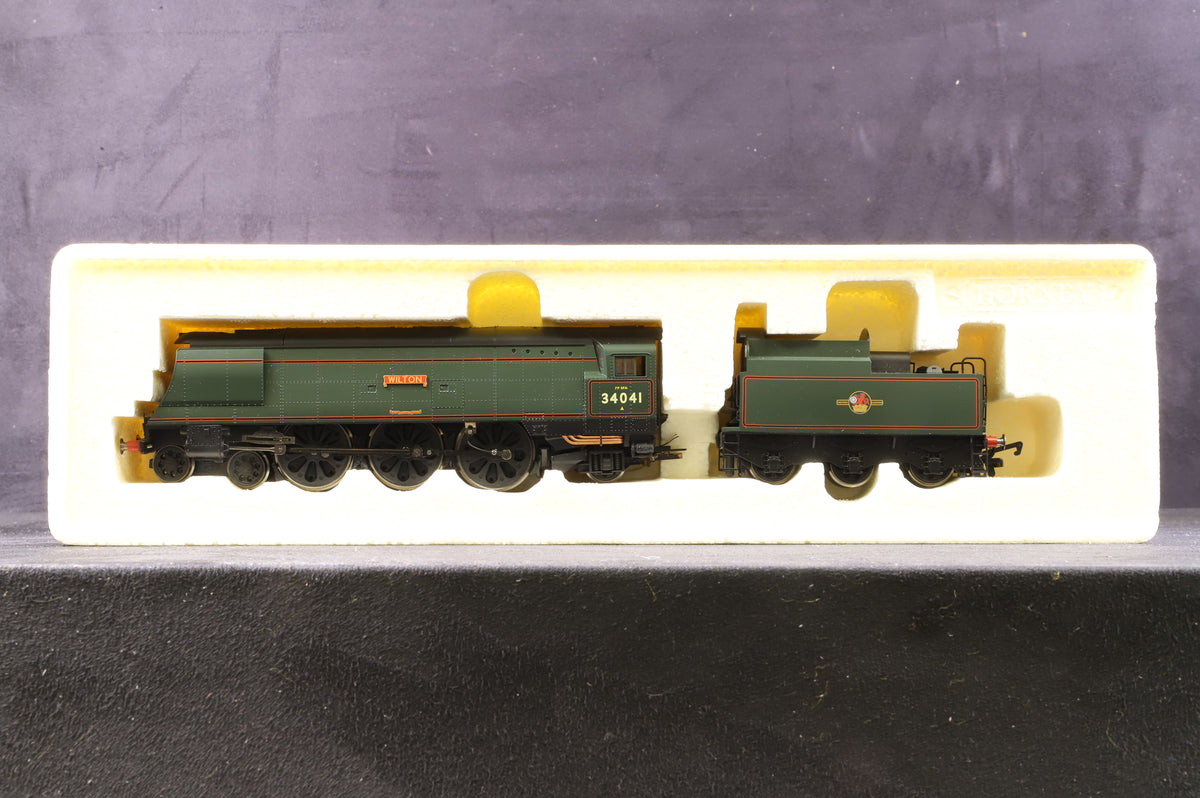 Hornby OO R2218 BR 4-6-2 West Country Class &#39;34041&#39; &#39;Wilton&#39;