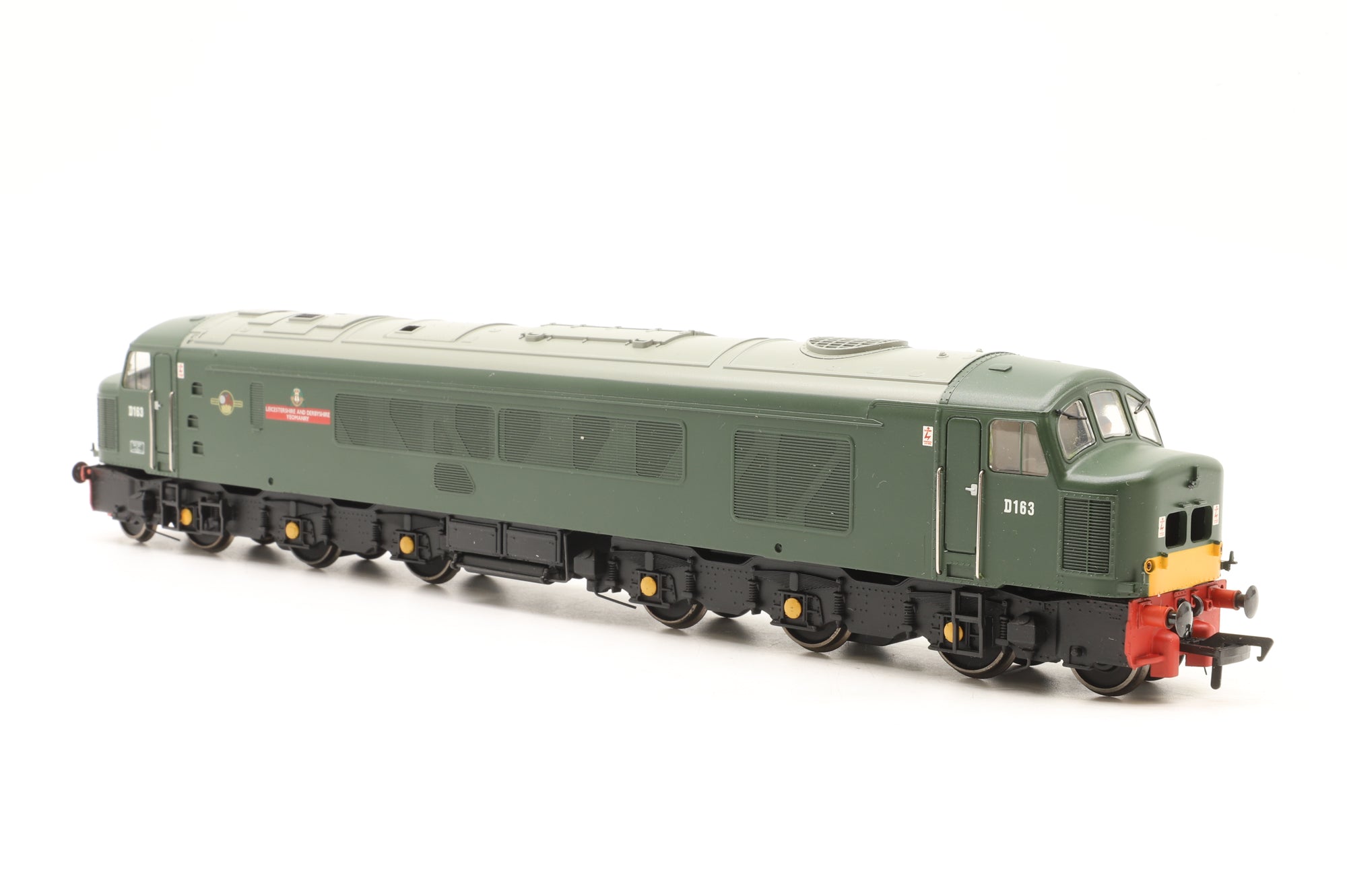 Bachmann OO 32-700 Class 46 Diesel 'D163' 'Leicestershire & Derbyshire Yeomanry'