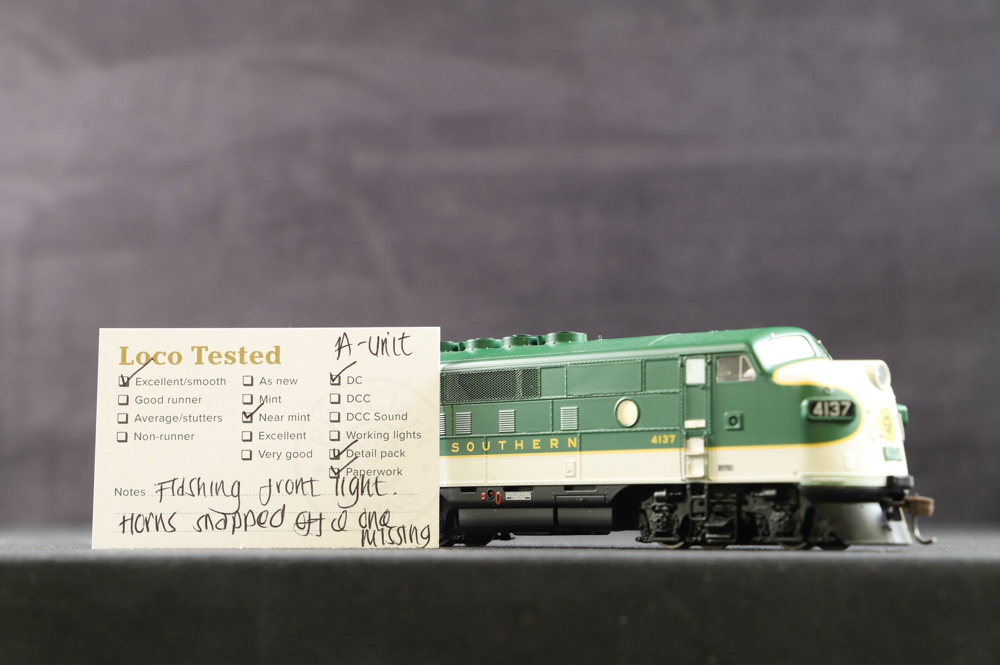 Athearn HO G2505A+B Southern F3-A & B Unit '4327' & '4137'
