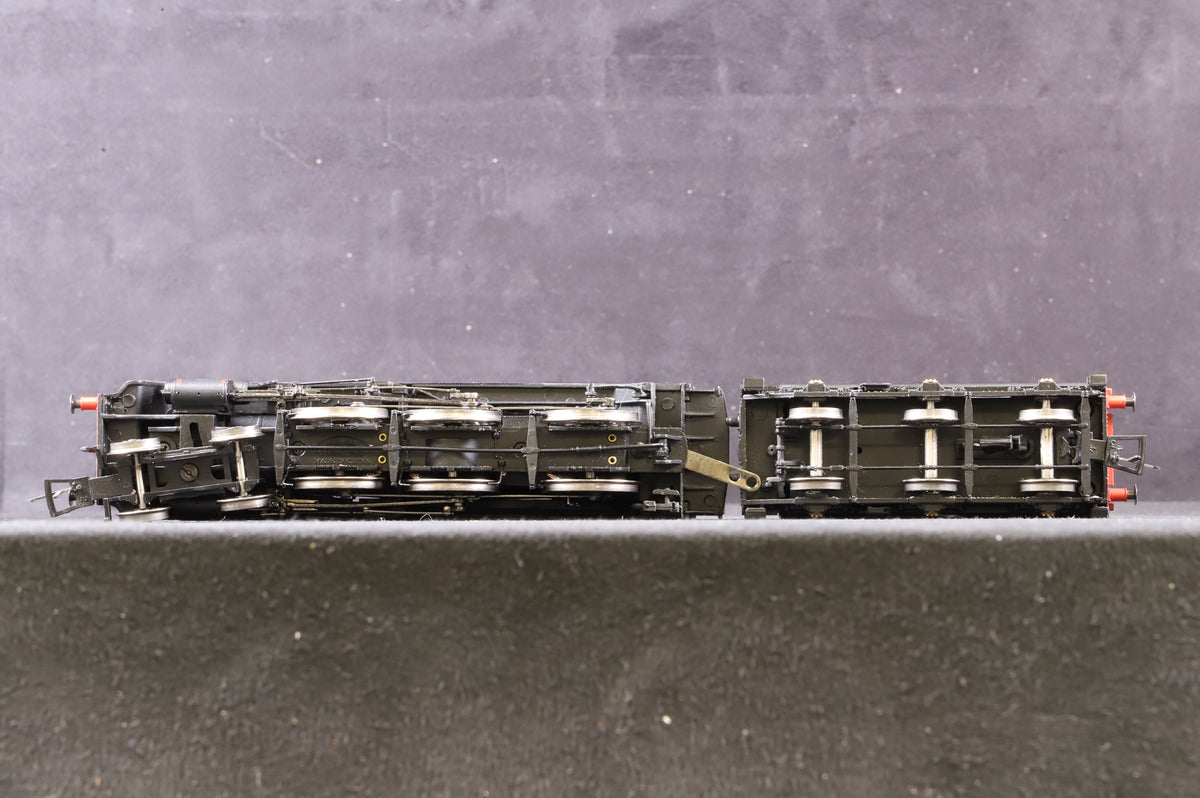 Bachmann OO 32-503 Standard Class 5MT &#39;73030&#39; BR Black E/C BR1 Tender W/H Pump