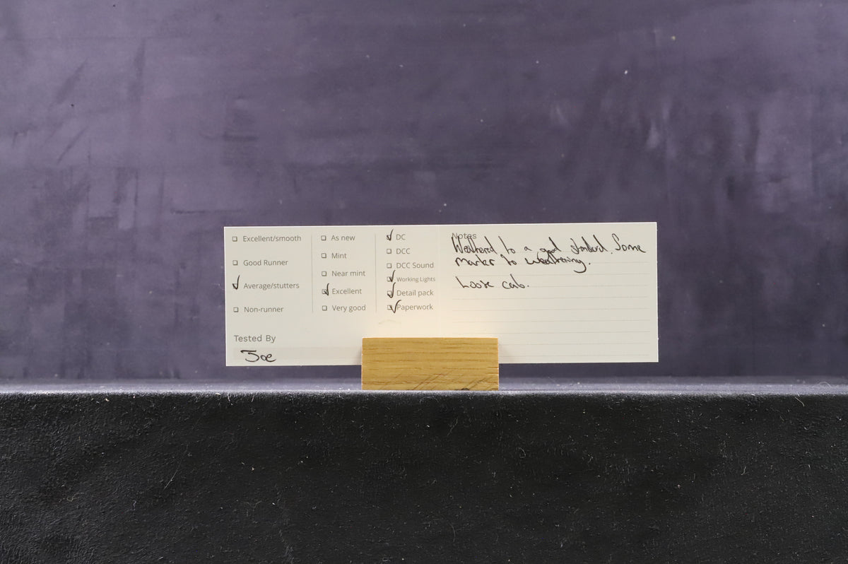 Heljan OO 2501 Class 05 &#39;D2578&#39; BR Green w.wasp stripes, Weathered