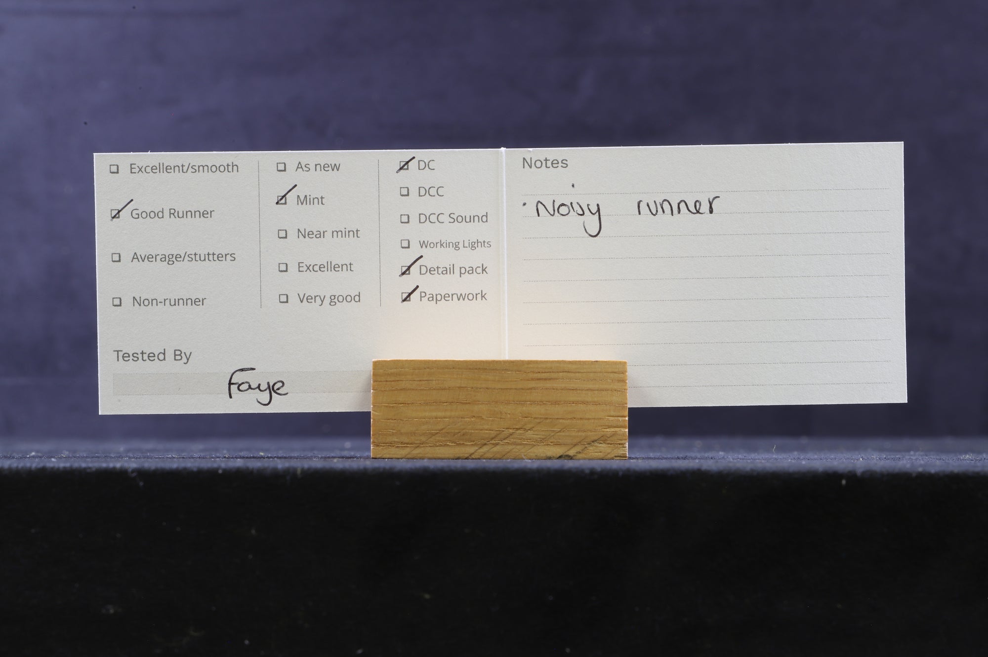 Hornby OO R2216 K&ESR 0-6-0 Terrier Locomotive 'Bodiam'