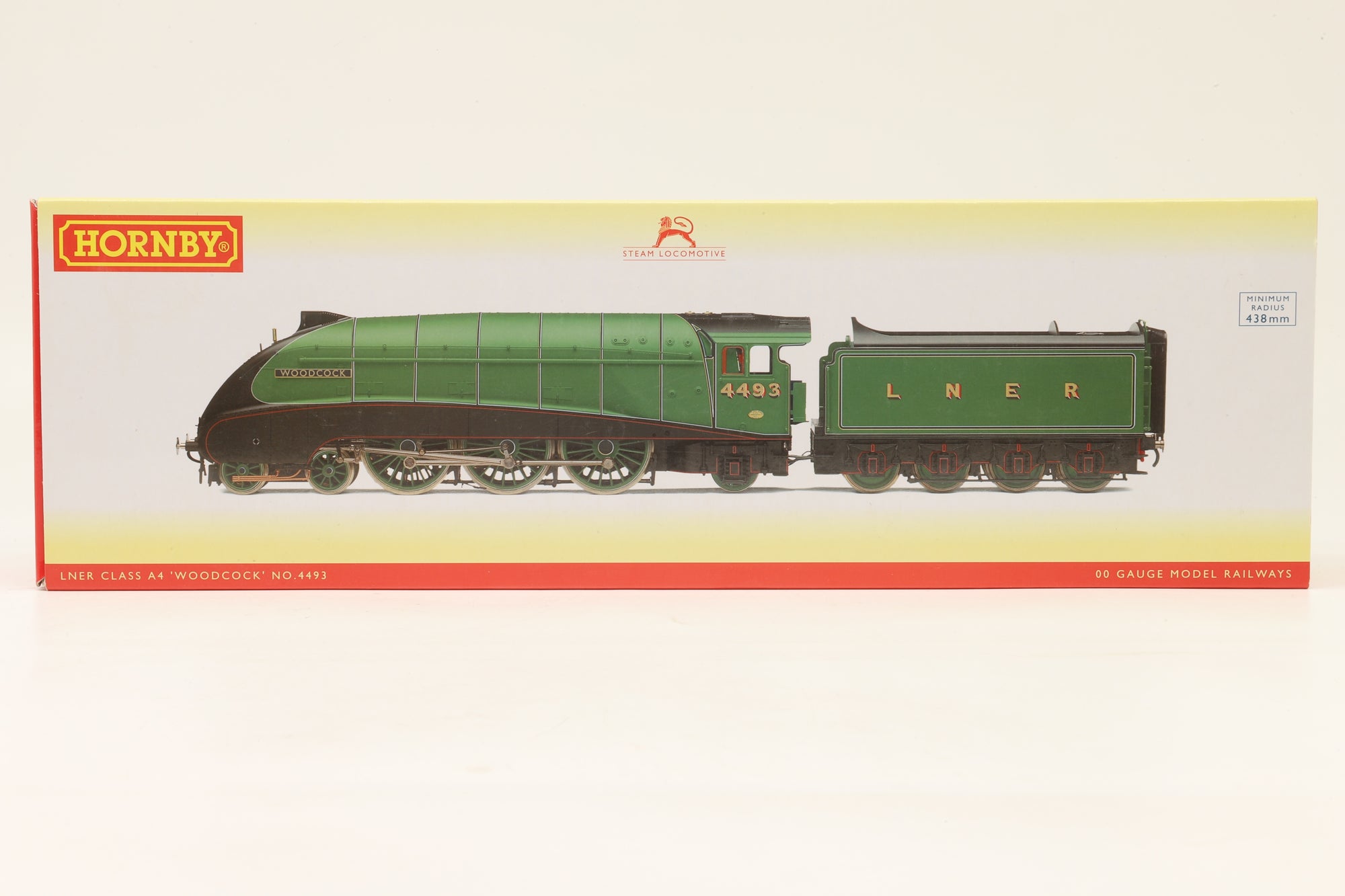 Hornby OO R3630 Class A4 '4493' 'Woodcock' LNER Apple Green