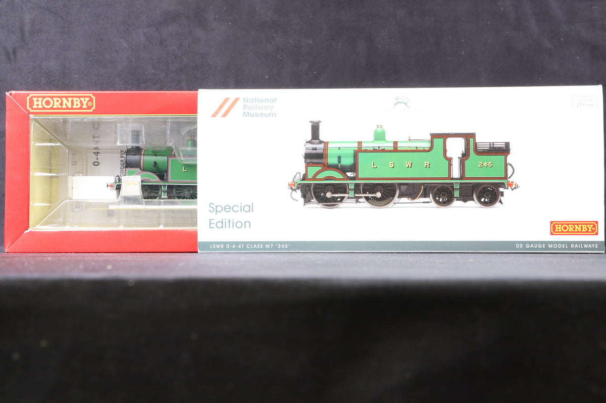 Hornby OO R3204 LSWR 0-4-4T Class M7 &#39;245&#39; Special Edition