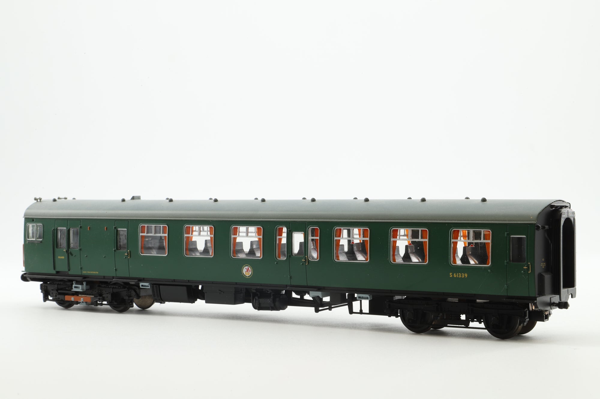Bachmann OO 31-426A 4CEP EMU 7126 Late SR Multiple Unit green With Yellow Warning Panels