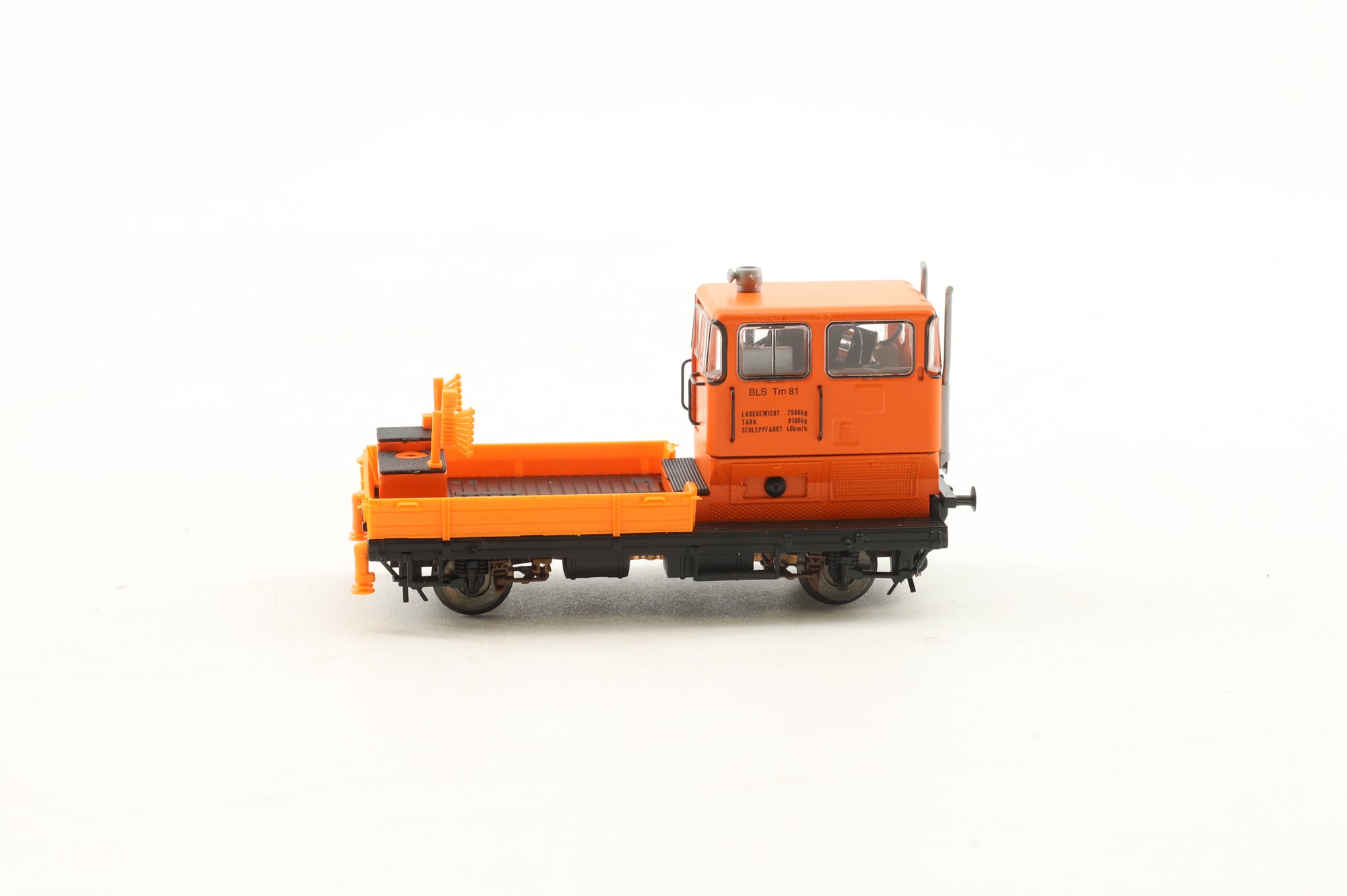Brawa HO 42672 KLV 53 Engineering Vehicle in BLS Orange