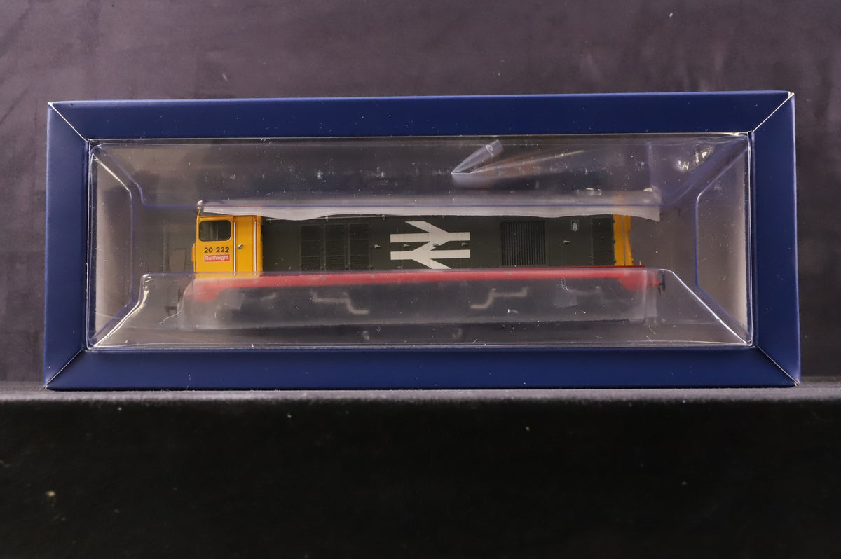 Bachmann OO 35-357 Class 20 20227 in BR Railfreight Grey w/ Large Logo &amp; Red Solebar - DCC Sound