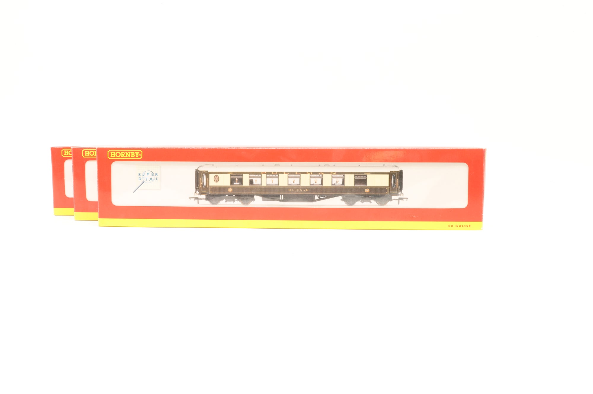 Hornby OO Rake Of 3 Pullman Cars Inc. R4150, R4144 & 4143