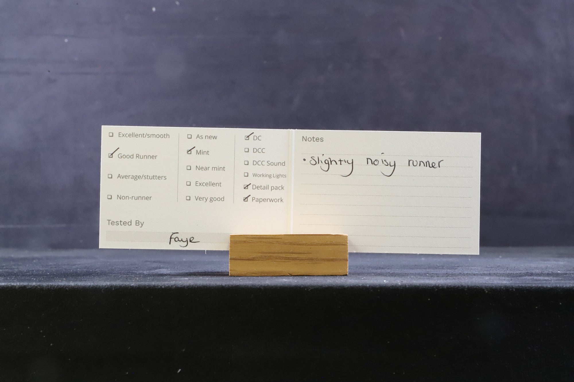 Bachmann OO 32-412 Class 25/2 25083 in BR Blue - Weathered