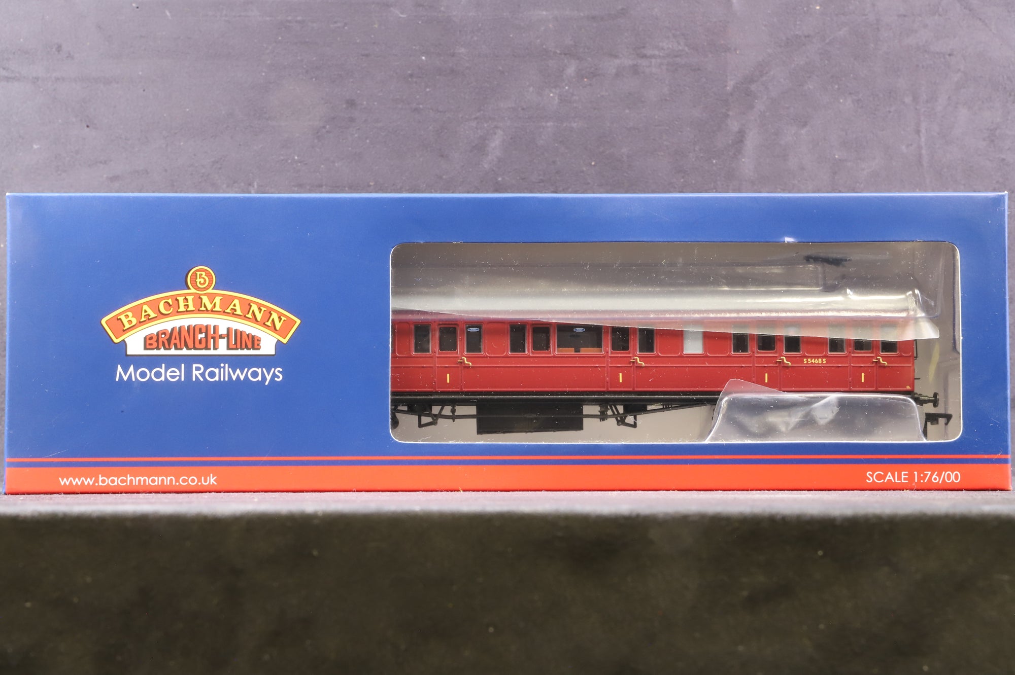 Bachmann OO 39-612 SE&CR 60' Birdcage Composite Lavatory Coach BR Crimson