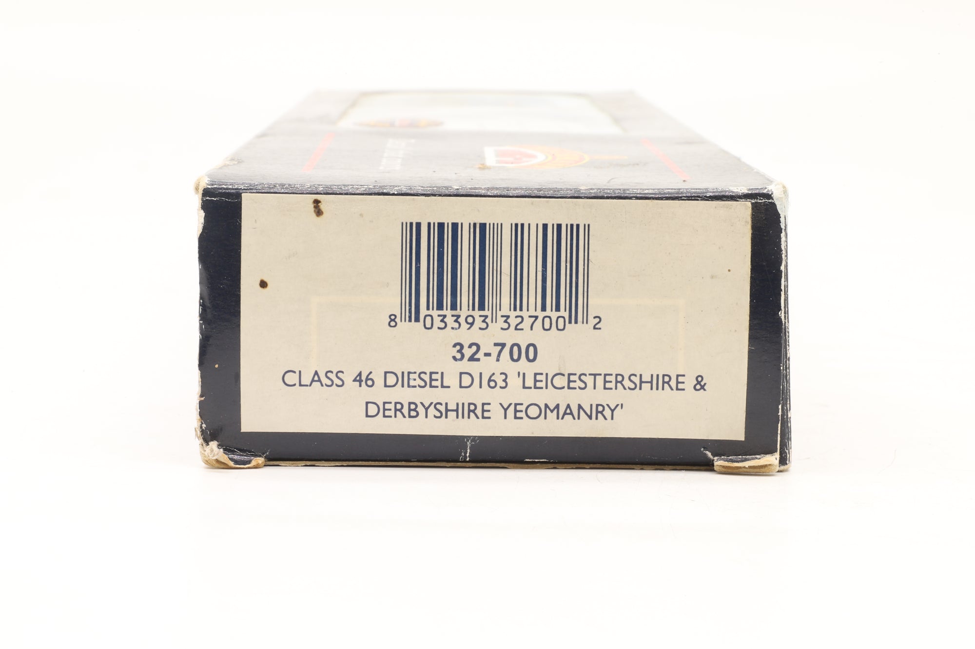 Bachmann OO 32-700 Class 46 Diesel 'D163' 'Leicestershire & Derbyshire Yeomanry'