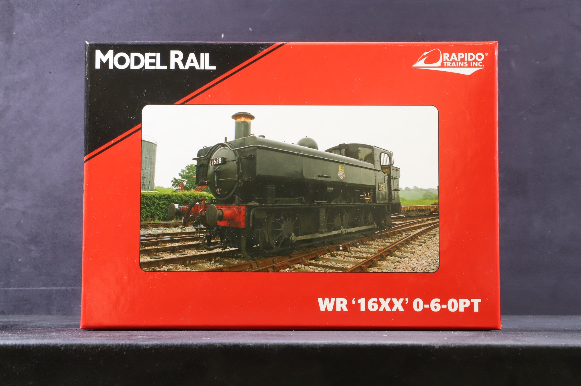 Model Rail/Rapido OO MR-310A Class 16XX No.1638 in BR Green w/ Early Crests