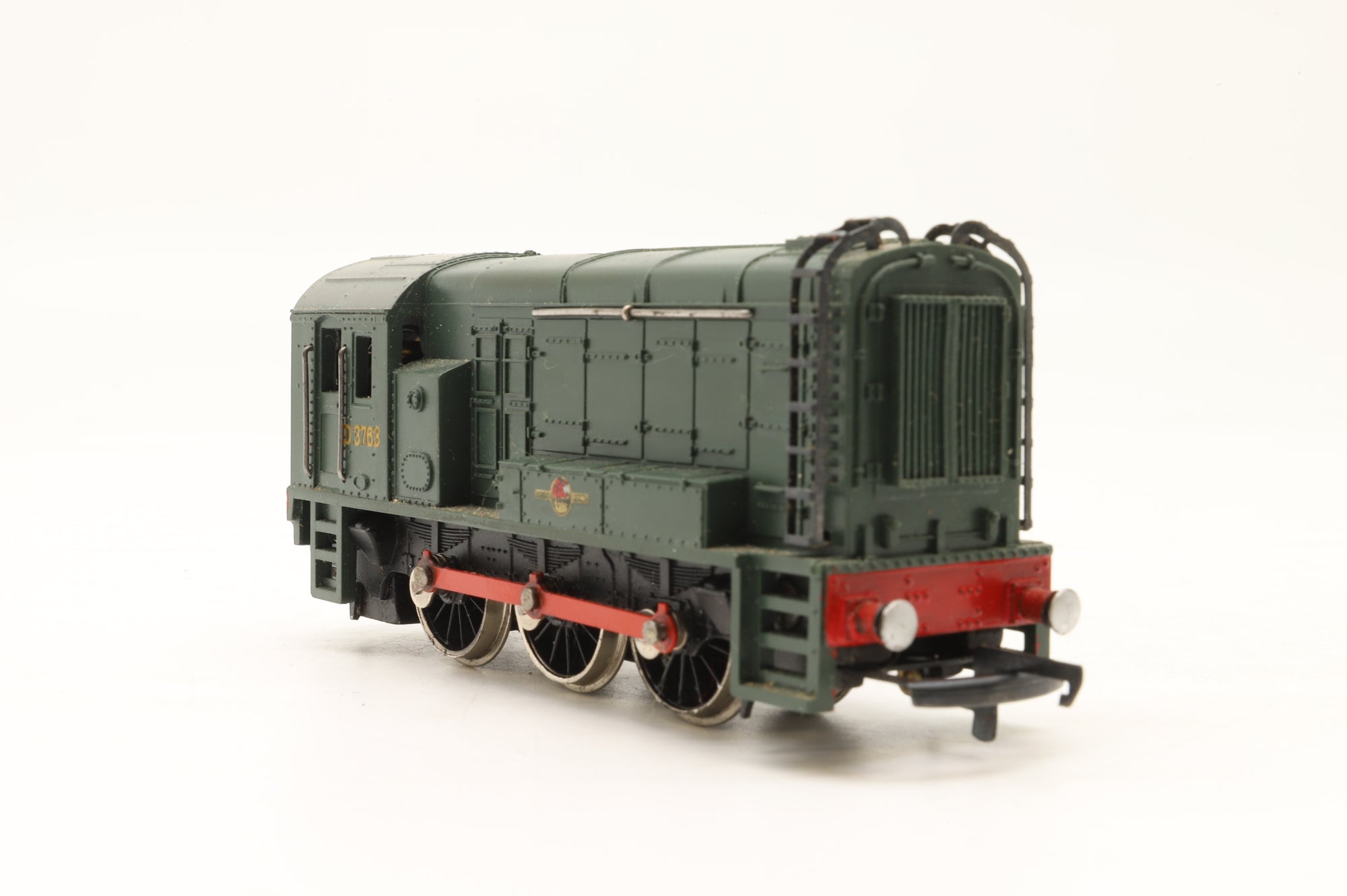 Wrenn OO W2231 Class 08 D3763 in BR Green