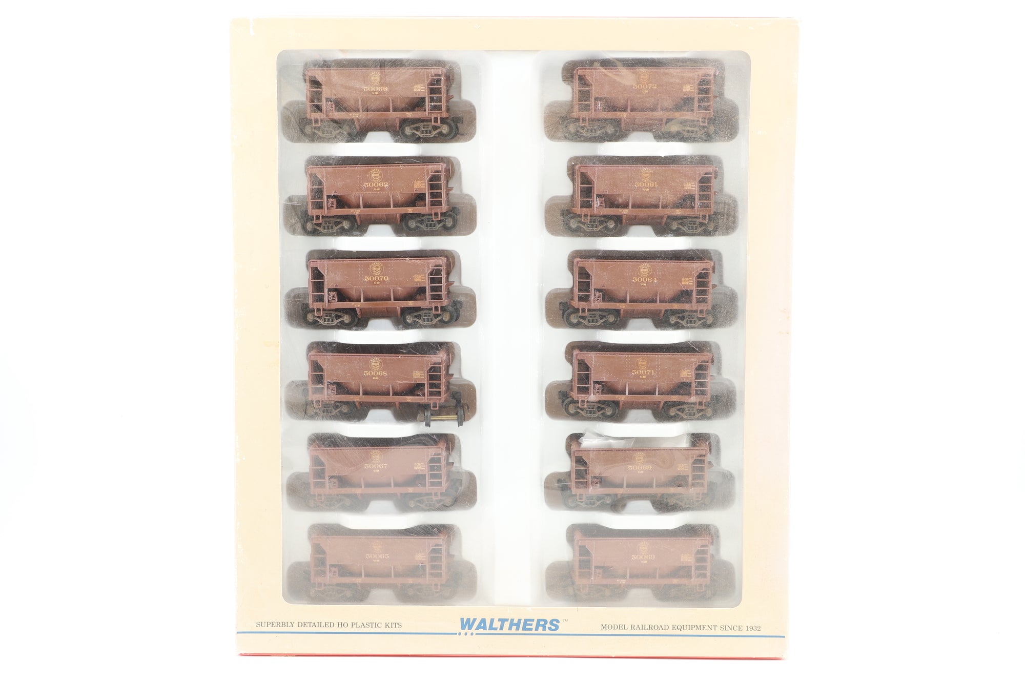 Walthers HO 932-4462 12-Pack of Ore Cars in DMIR Brown - Pro-Customised/Weathered