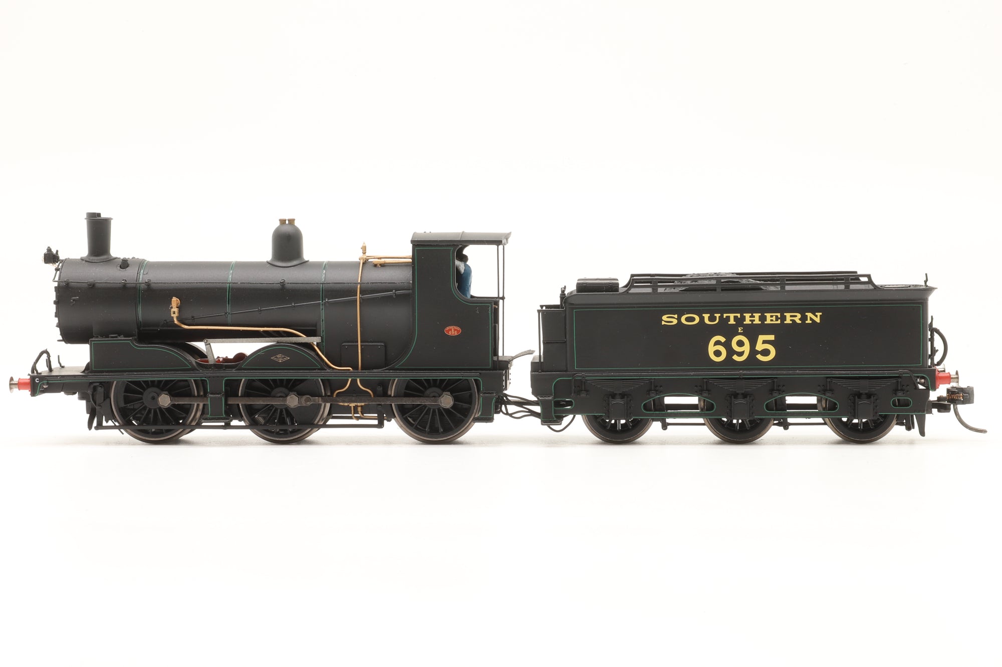 Hornby OO R3238 SR Drummond 700 Class  '695', DCC Sound