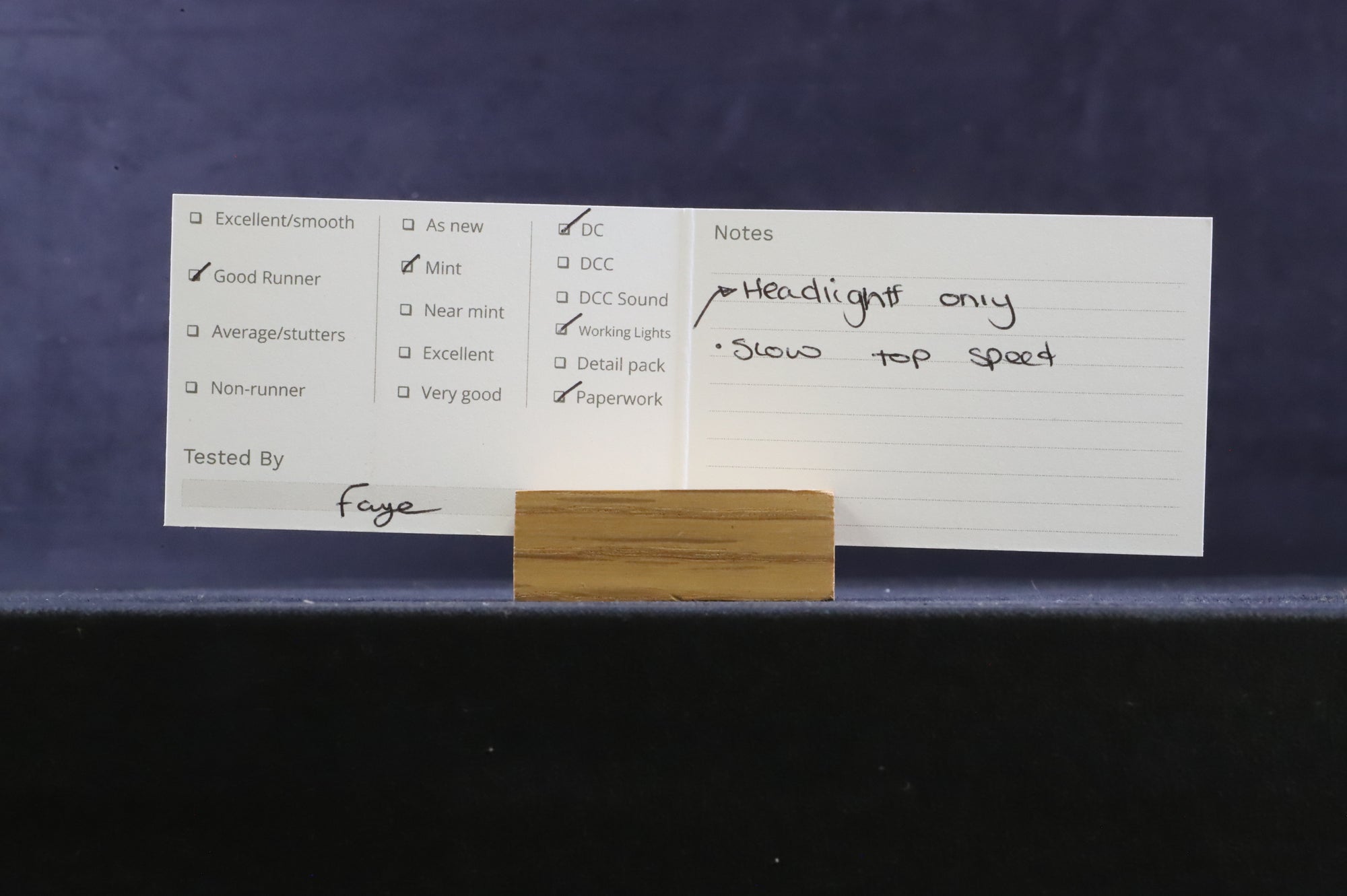 Atlas HO 8343 Alco RS-3 Great Northern #221