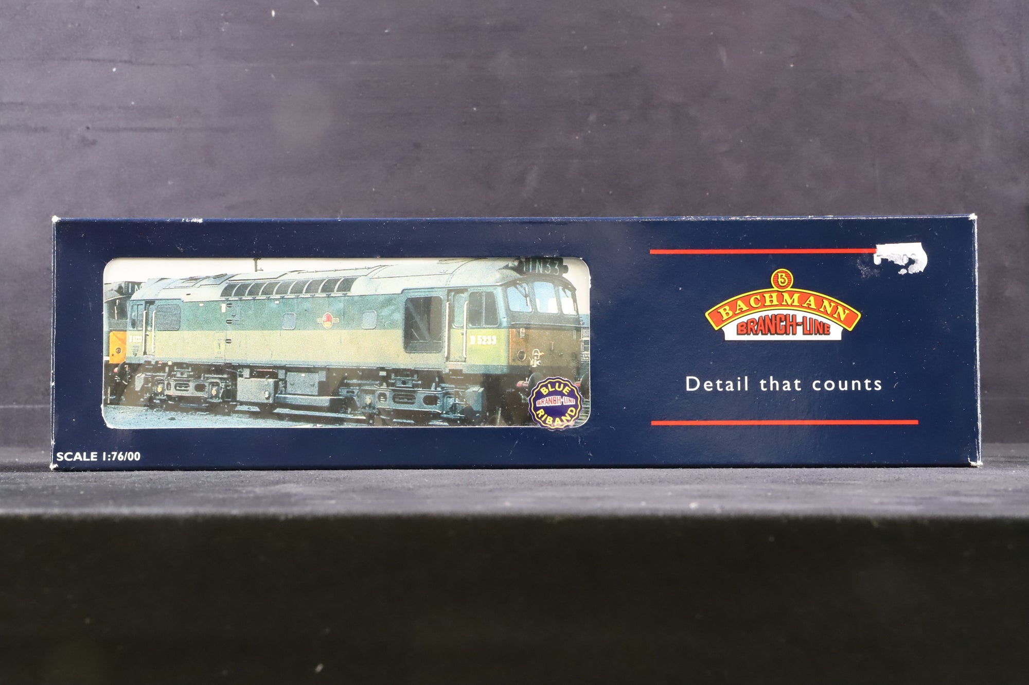 Bachmann OO 32-410 Class 25/2 25087 in BR Blue