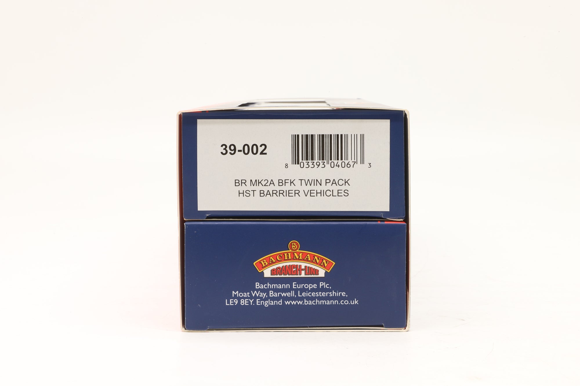 Bachmann OO 39-002 BR Mk2A BFK Twin Pack HST Barrier Vehicles
