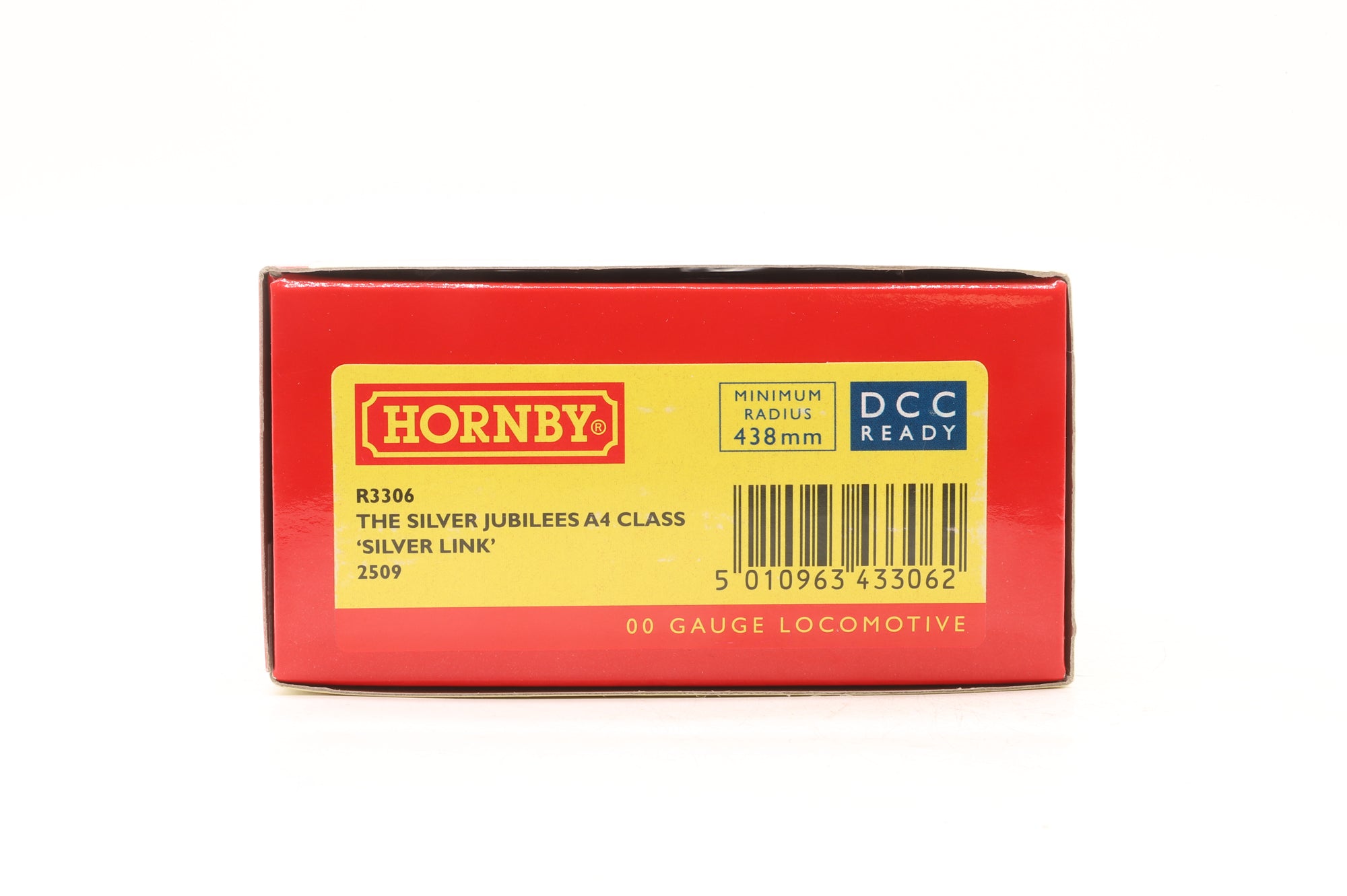 Hornby OO R3306 Class A4 2509 'Silver Link' in LNER Silver