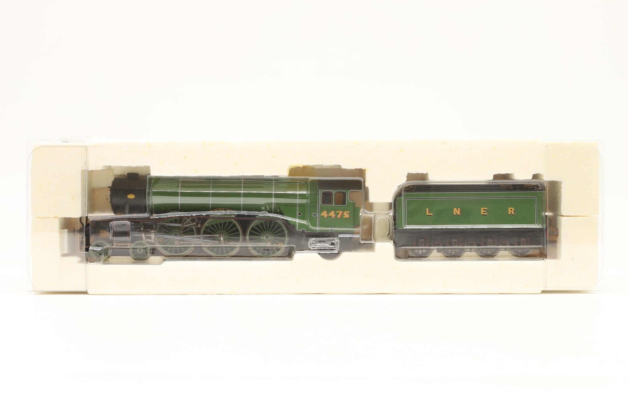 Hornby OO R2549 LNER 4-6-2 Class AI 'Flying Fox'