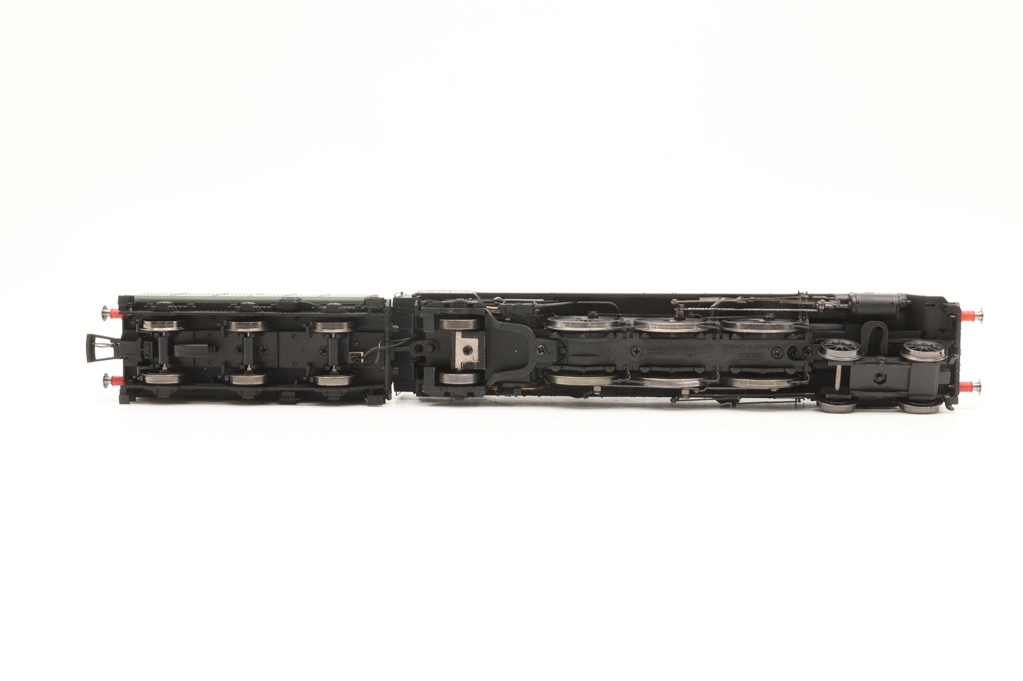 Hornby OO R2719 BR Britannia Class '70038' 'Robin Hood'
