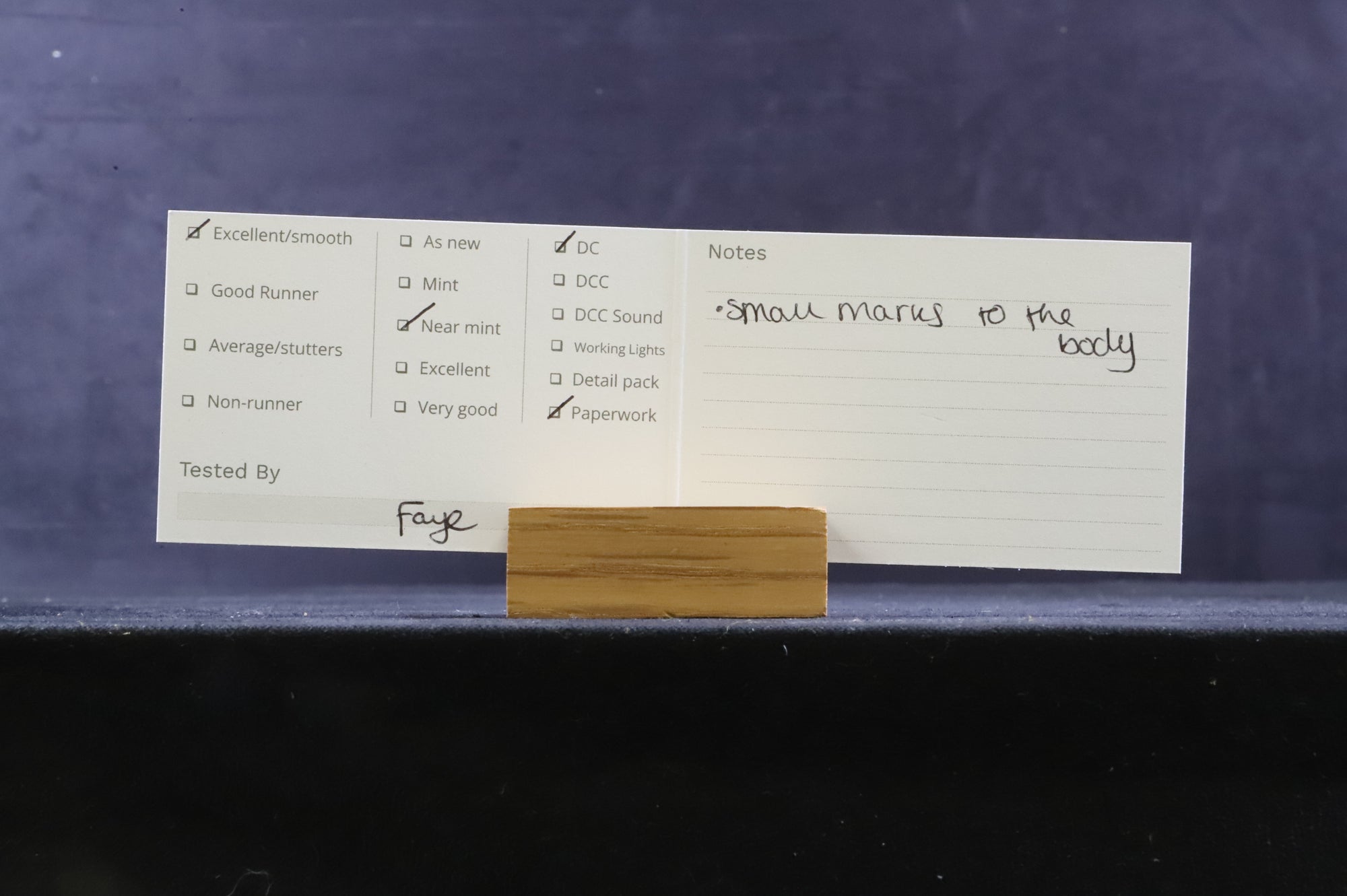 Bachmann OO 31-611 V1 Tank '67635' BR Lined Black L/C Weathered