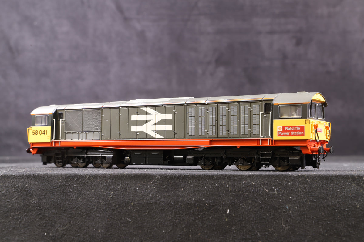 Heljan OO 5808 Class 58 &#39;58041&#39; Railfreight Red Stripe Livery