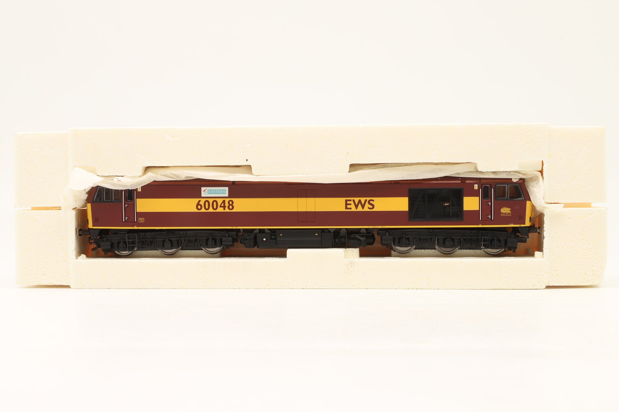 Hornby OO R278XS Class 60 '60048' Co-Co Diesel Electric EWS DCC Sound