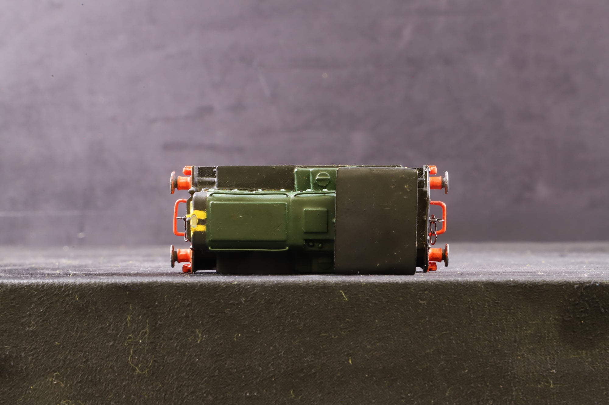 WORKSHOP Craftsman Model OO Class 02 Diesel BR Green NON RUNNER