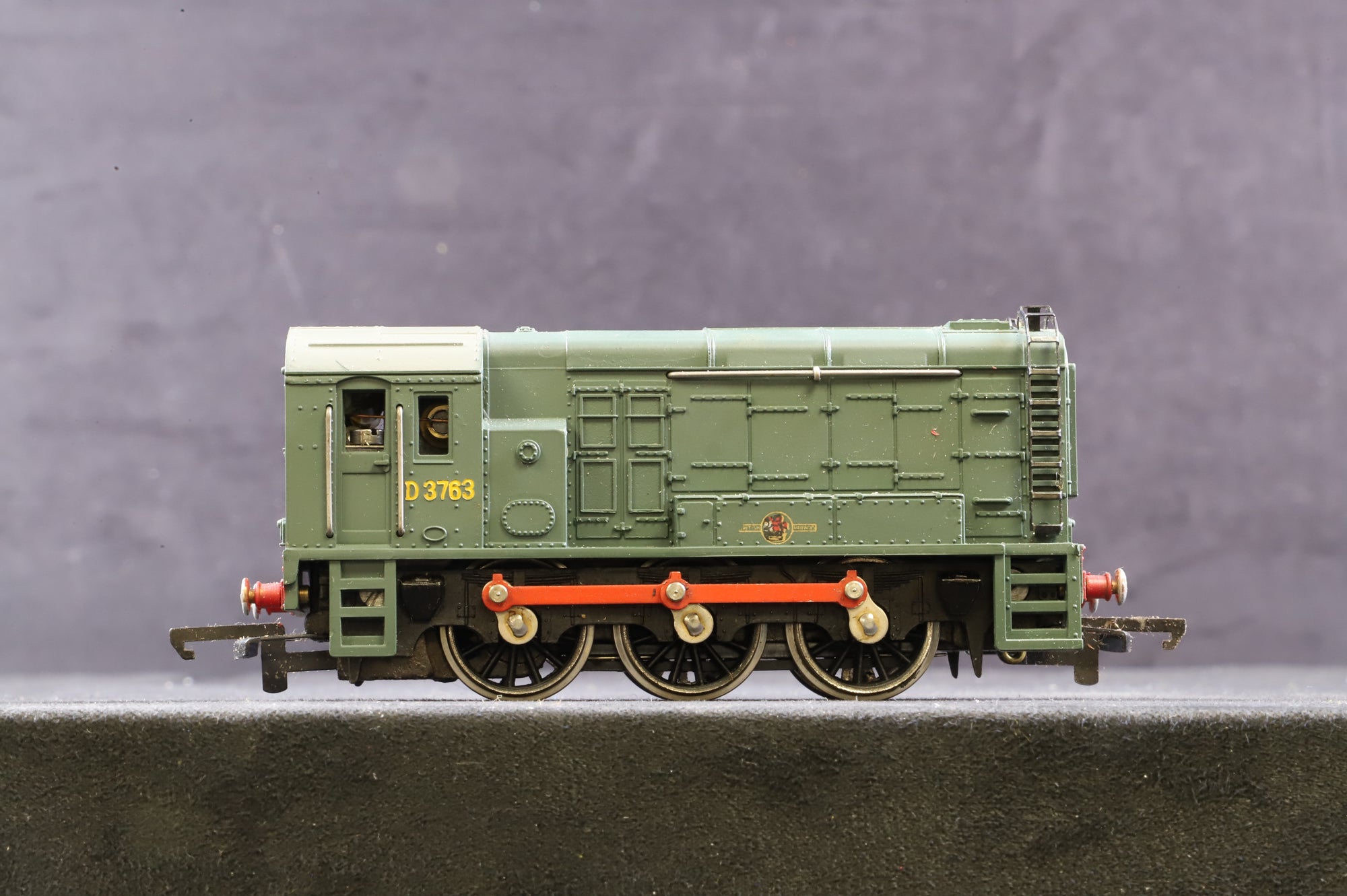 WORKSHOP Wrenn OO W2231 0-6-0 Diesel Electric Green BR