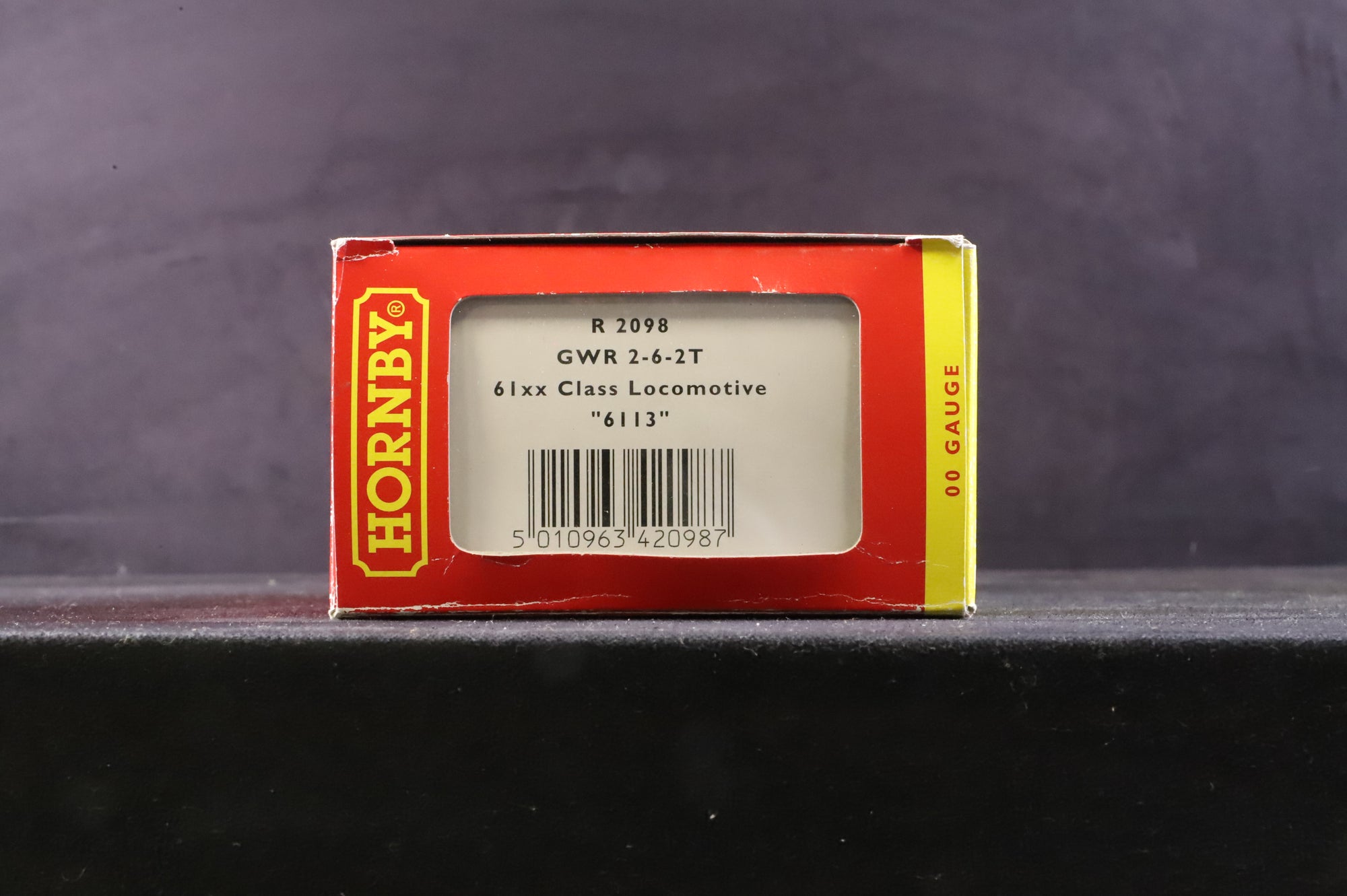 Hornby OO R2098 Class 61xx 2-6-2 '6113' GWR Green