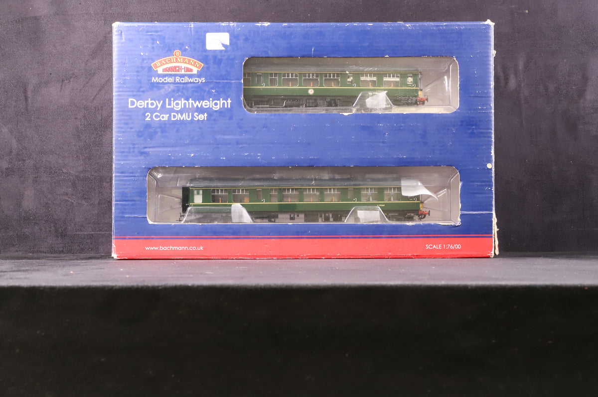 Bachmann OO 32-515 Derby Lightweight 2 Car DMU BR Green With Yellow Warning Panel