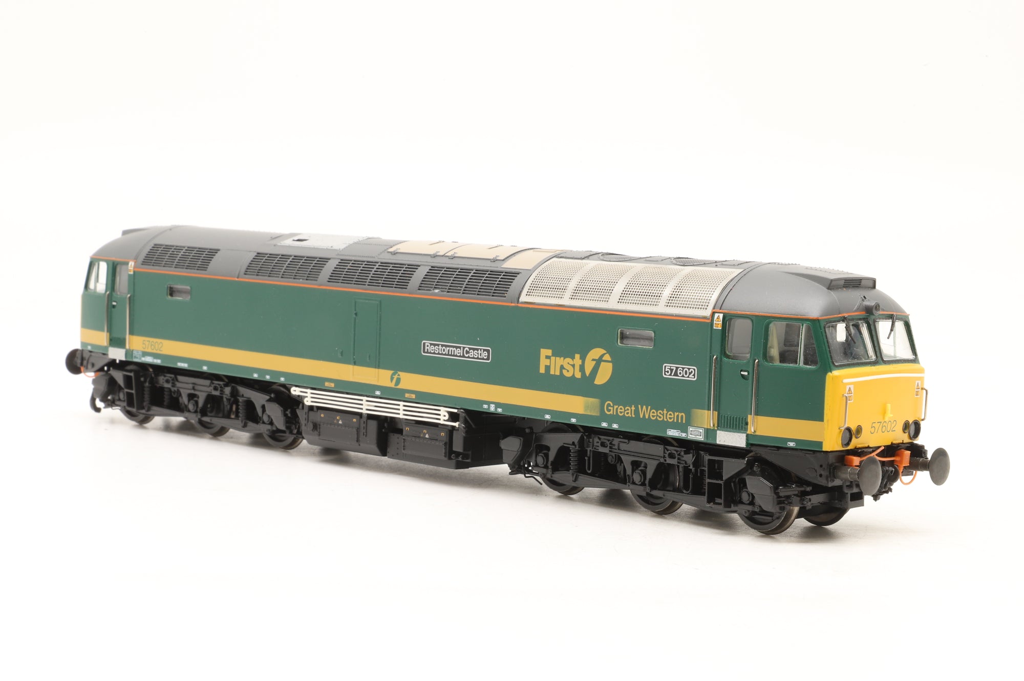 Bachmann OO 32-752 Class 57 57602 in First Great Western Livery