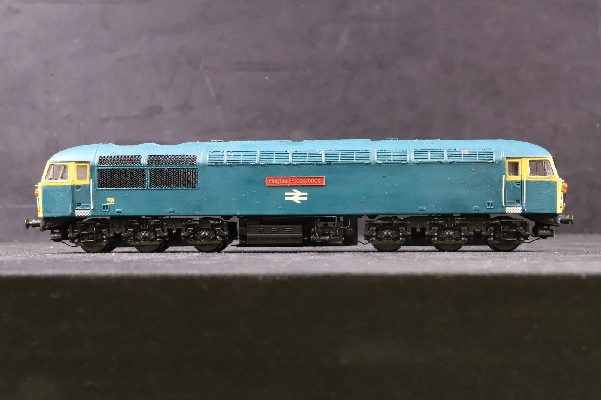 WORKSHOP Hornby OO Class 56 Unnumbered 'Hughie Price-Jones' in BR Blue