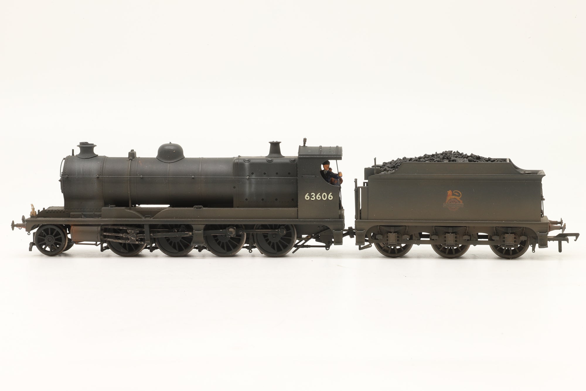Bachmann OO 31-128 3000 Class ROD No.3036 in BR Black w/ Early Crests – TTS Sound & Weathered