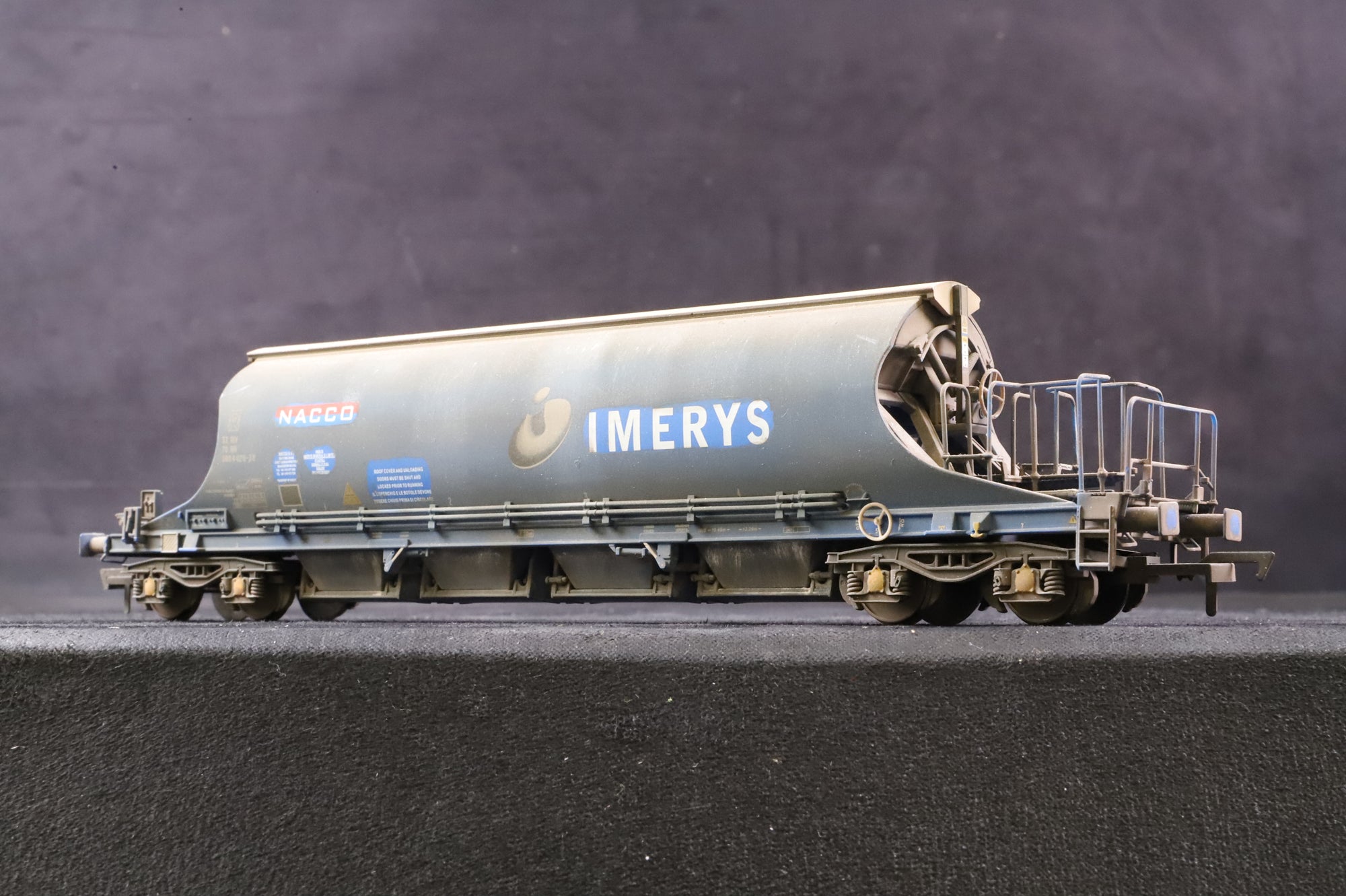 KMRC/Dapol OO Rake of 4 JIA Wagons in Nacco/Imerys Livery - Weathered