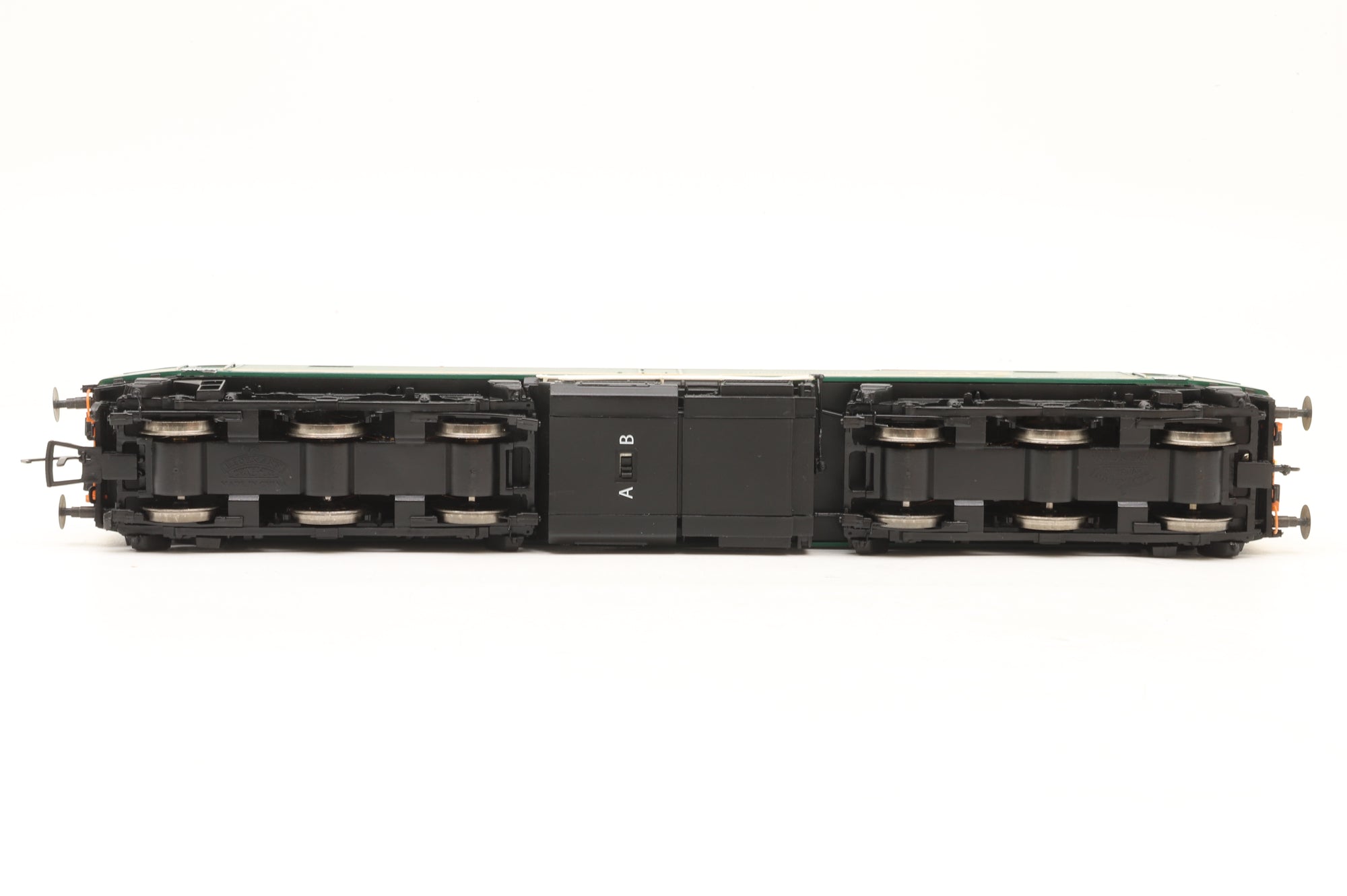 Bachmann OO 32-752 Class 57 57602 in First Great Western Livery