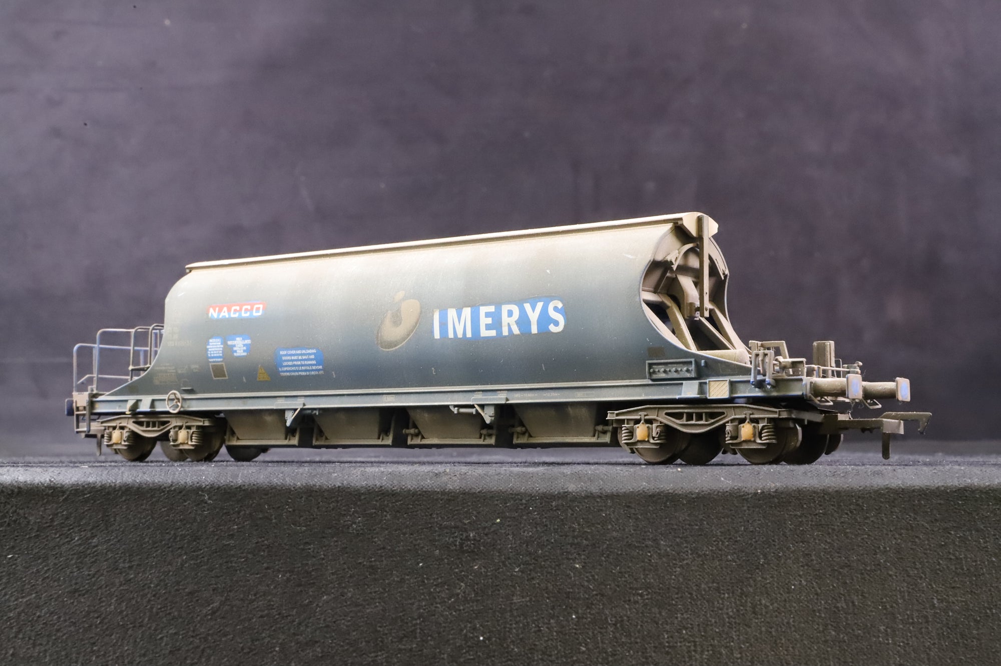 KMRC/Dapol OO Rake of 4 JIA Wagons in Nacco/Imerys Livery - Weathered