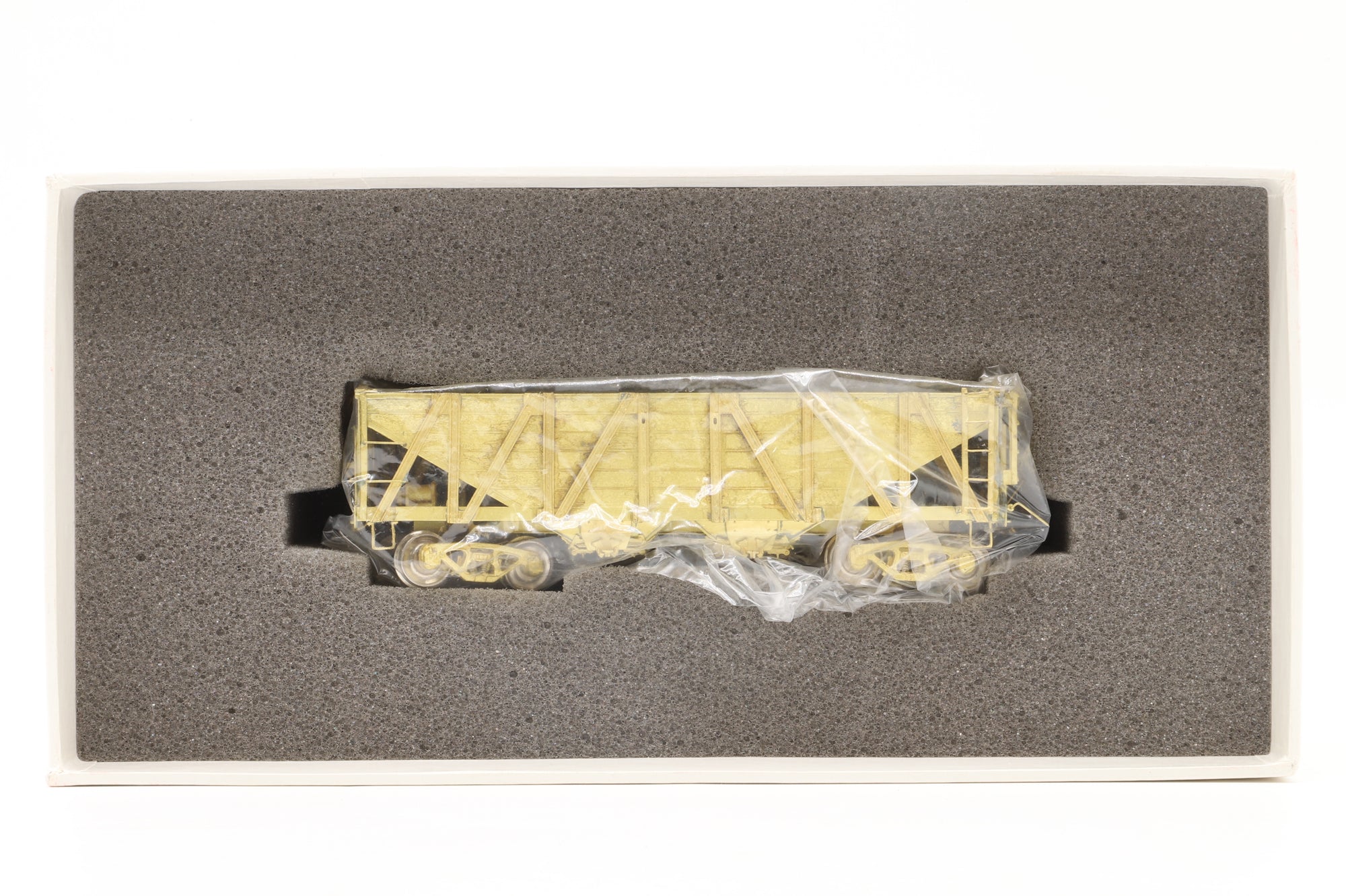 Old & Weary Car Shop HO Brass 1001 Two Bay Composite Hopper, Plain Brass