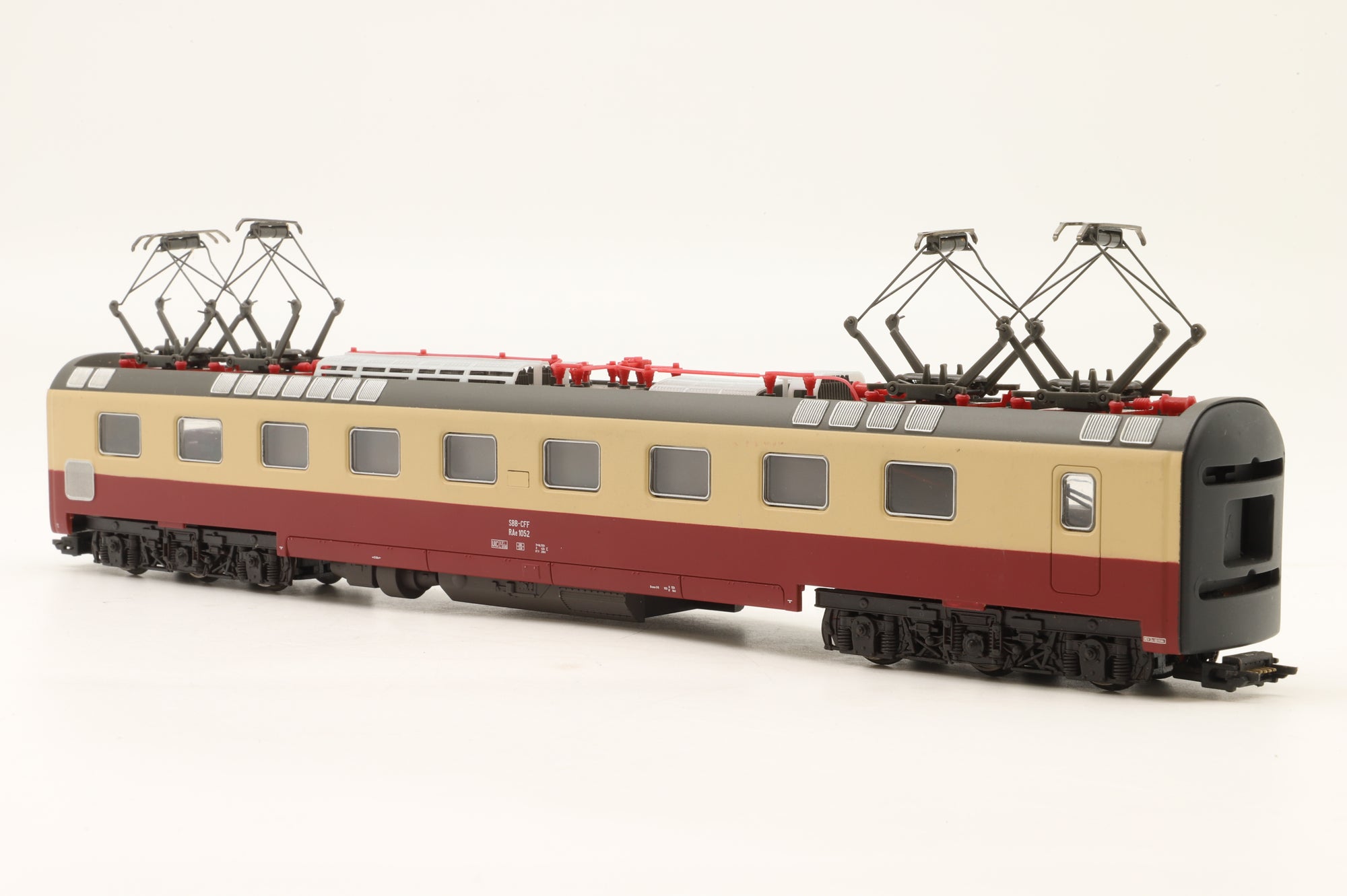 Rivarossi HO SBB TEE Gottardo 6 Car Set
