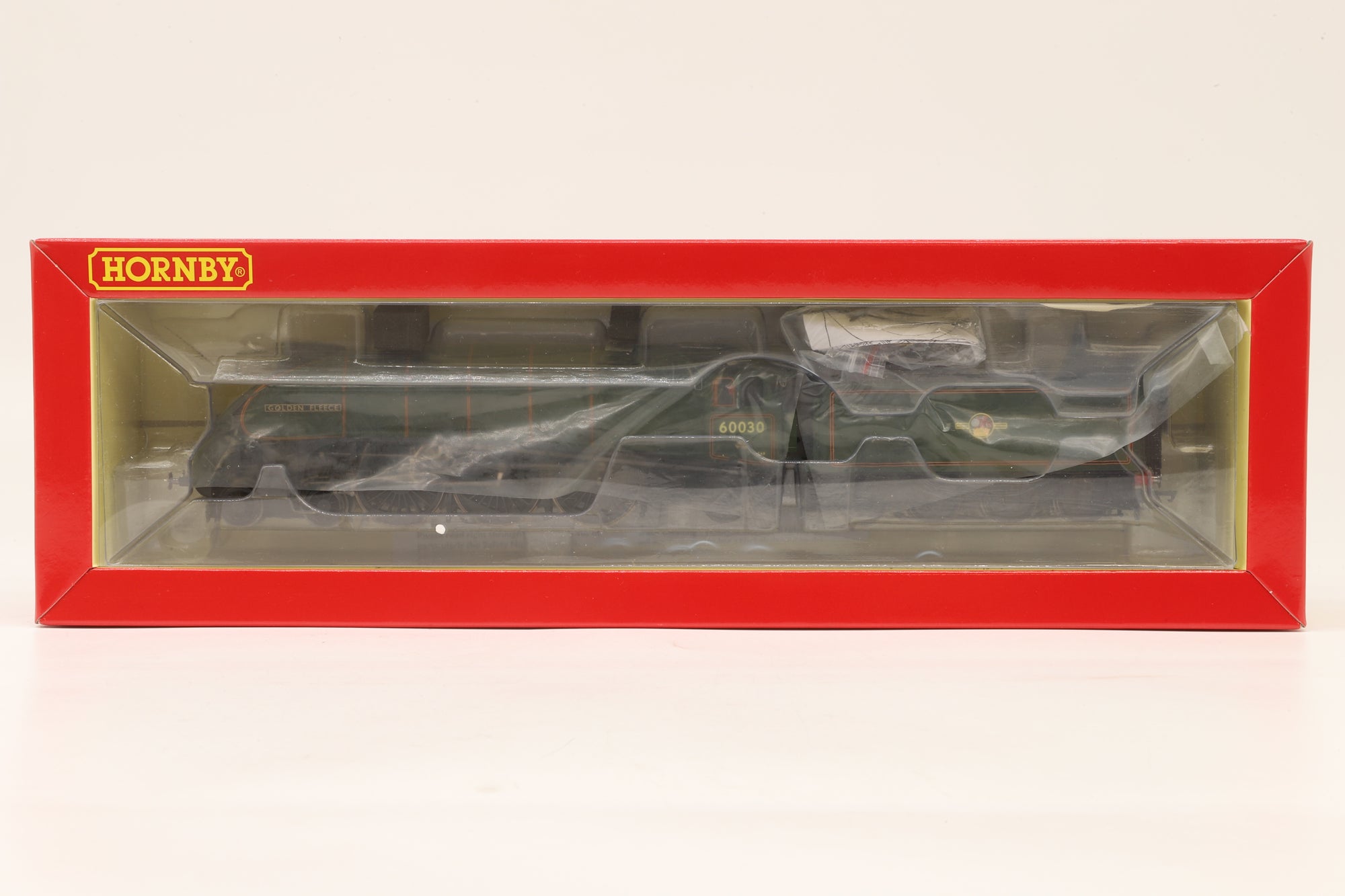 Hornby OO R3994 Class A4 '60030' 'Golden Fleece' BR Lined Green L/C