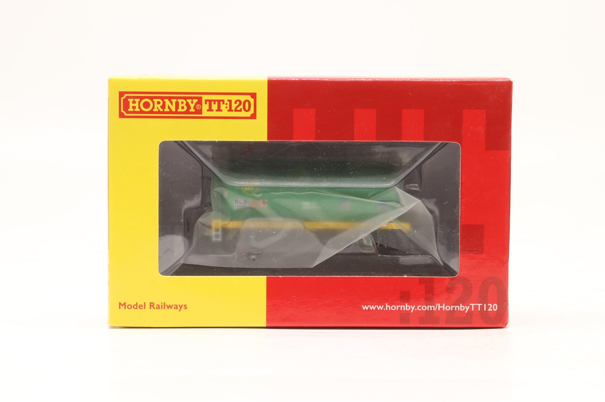 Hornby TT Rake of 3 x TTA Wagons & 1 x 12T Wagon
