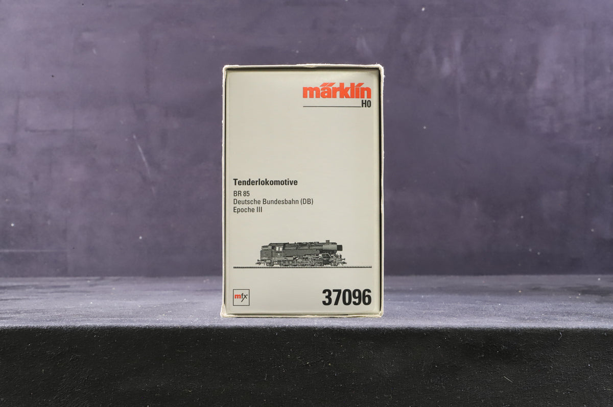 Marklin HO 37096 Class 85 &#39;85 009&#39; DB Steam Locomotive MFX