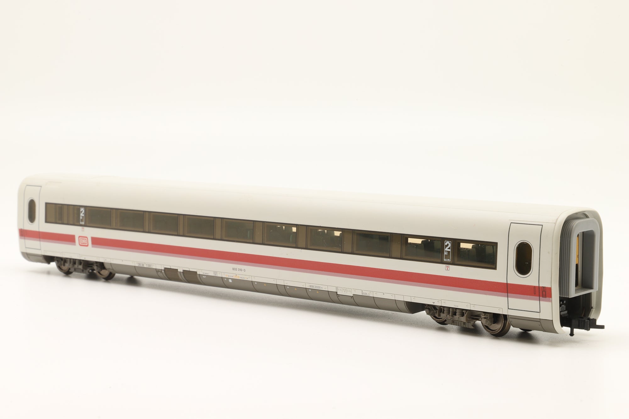 Fleischmann HO Rake Of 4 DB ICE Coaches Inc. 4447x2, 4446 & 4492