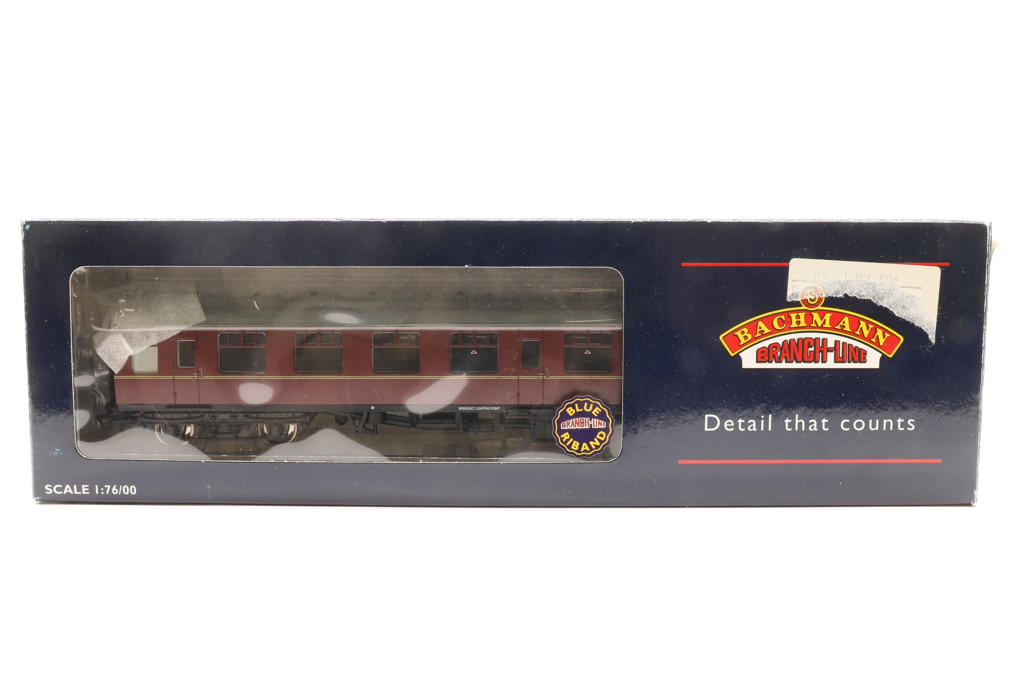 Bachmann OO Rake Of 4 BR Mk1 Maroon Coaches Inc. 39-126A x 2 39-251 & 39-0126C